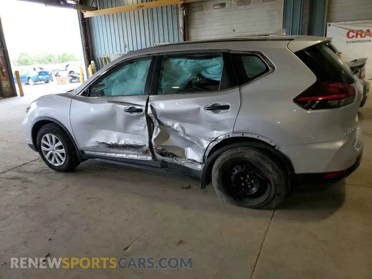 2 Photograph of a damaged car KNMAT2MV6KP527967 NISSAN ROGUE 2019
