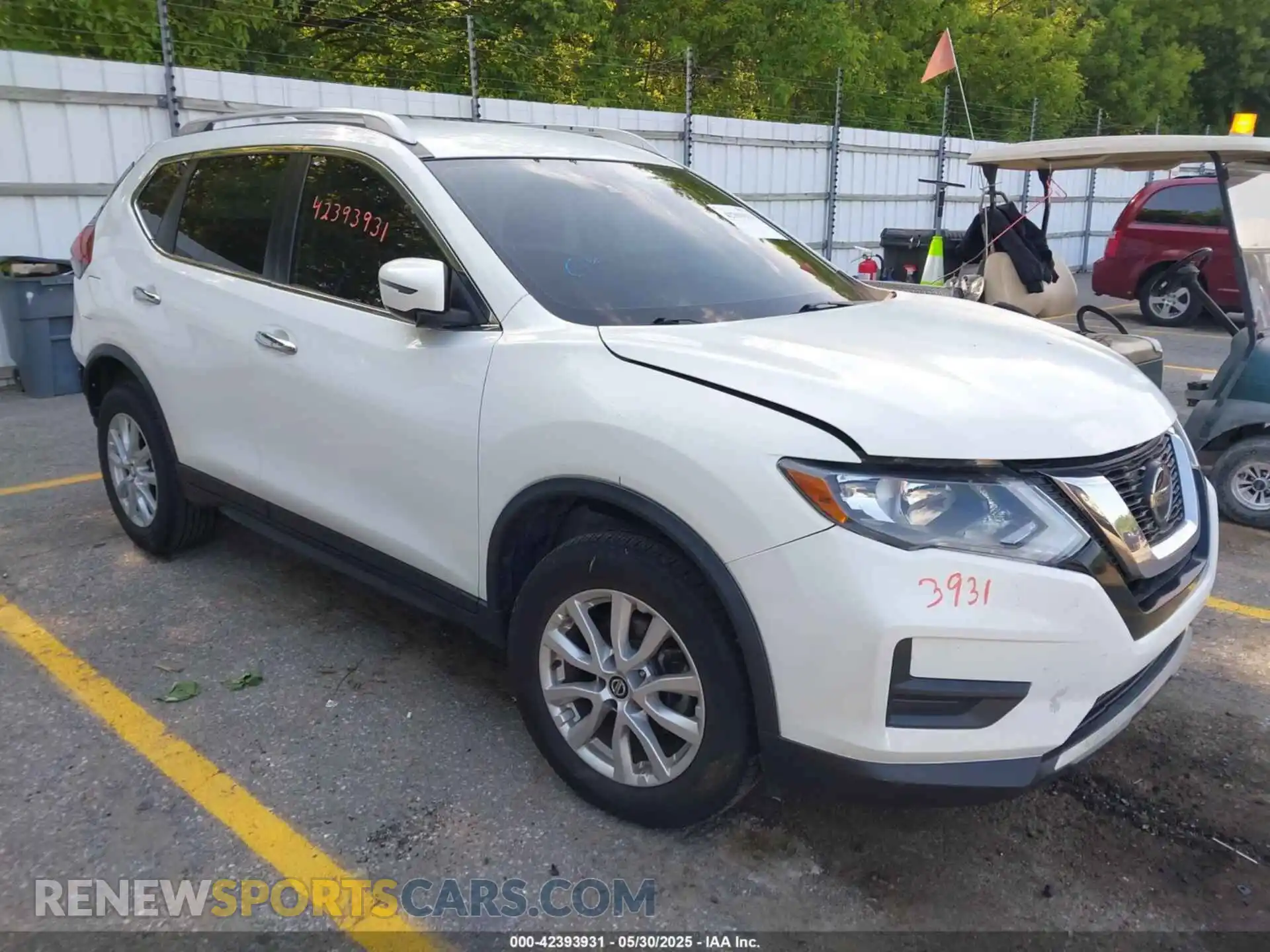1 Photograph of a damaged car KNMAT2MV6KP549872 NISSAN ROGUE 2019