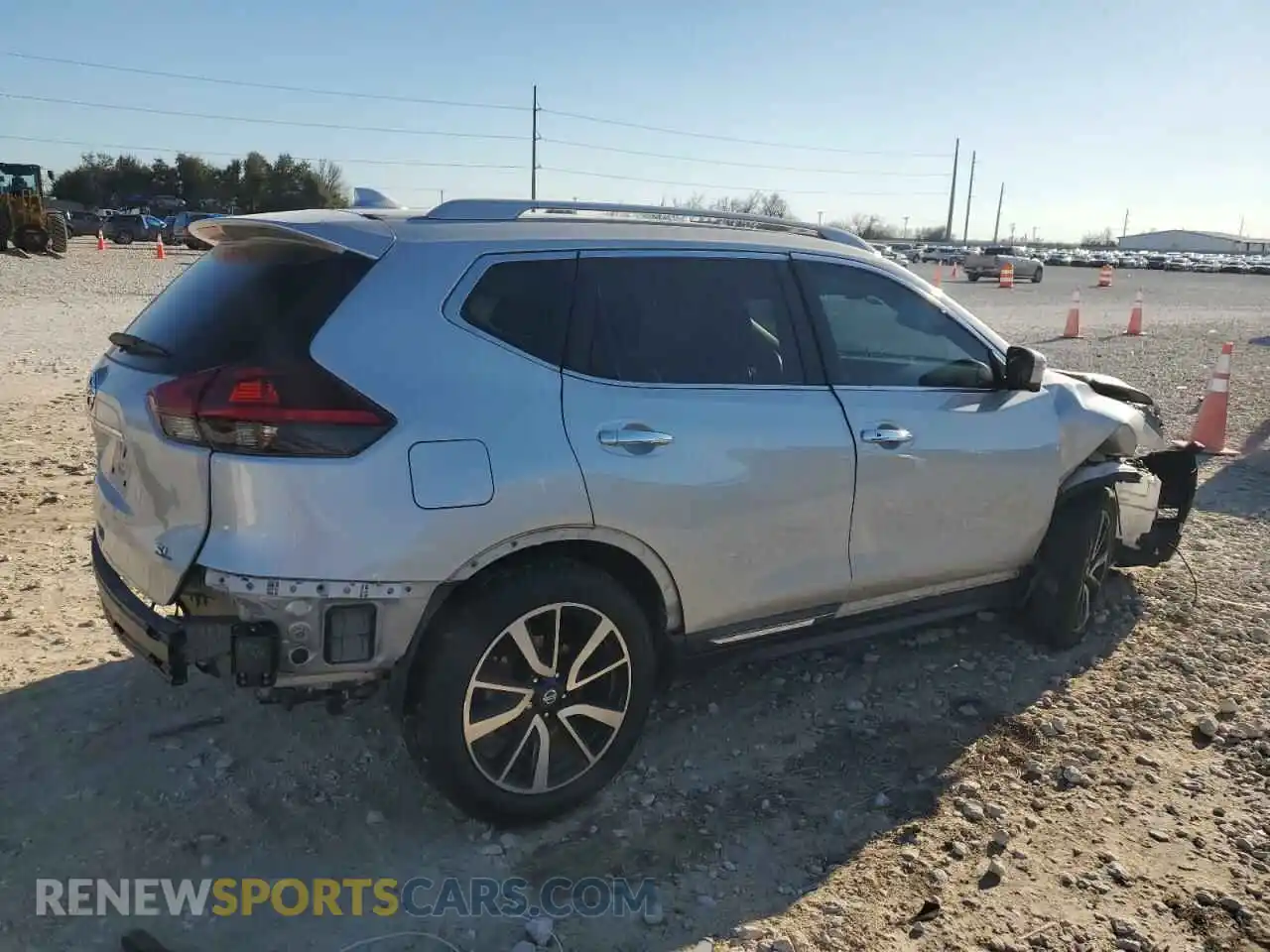 3 Photograph of a damaged car 5N1AT2MT2LC727635 NISSAN ROGUE 2020