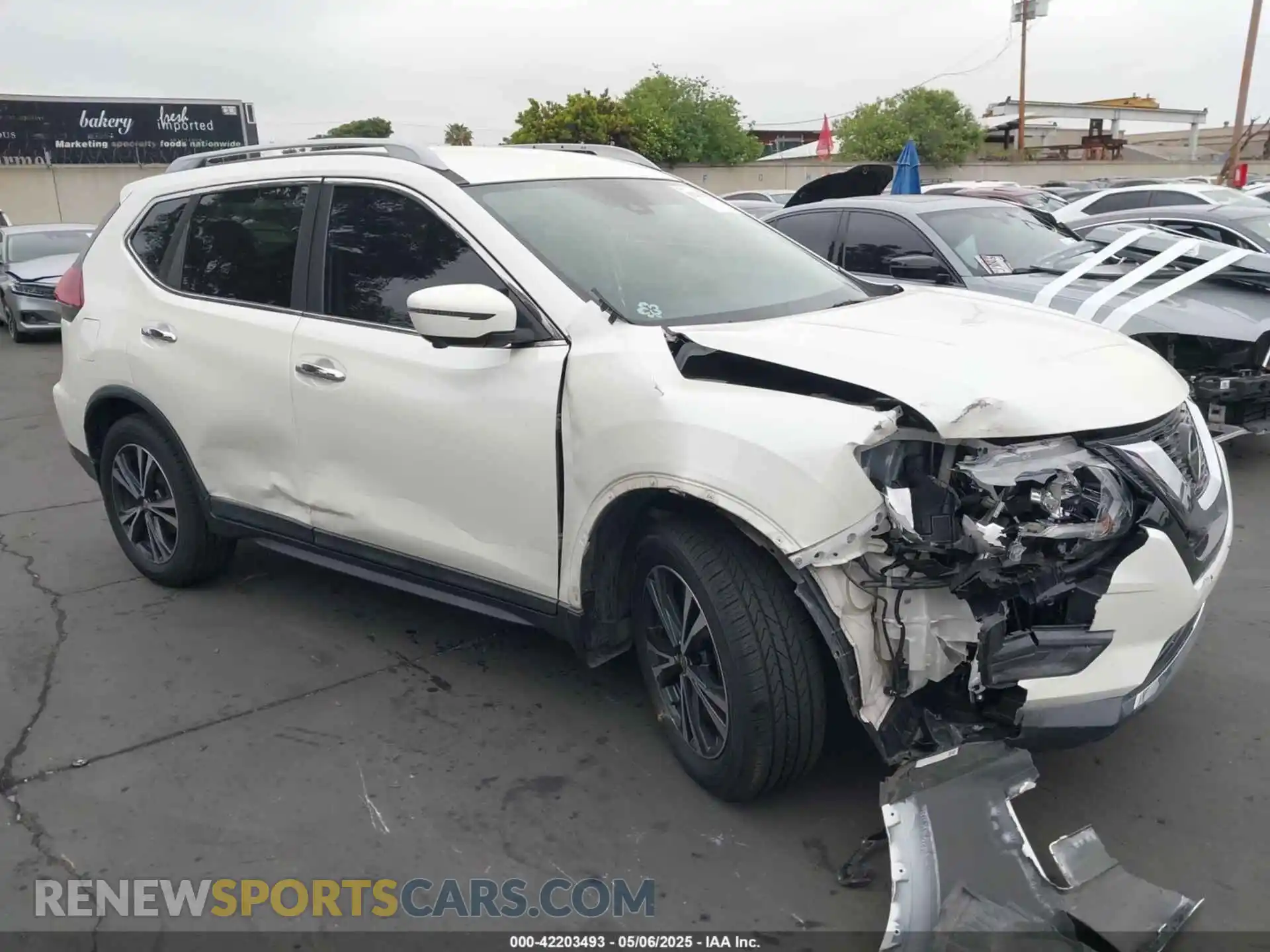 1 fotografías del automóvil dañado 5N1AT2MT4LC792857 NISSAN ROGUE 2020