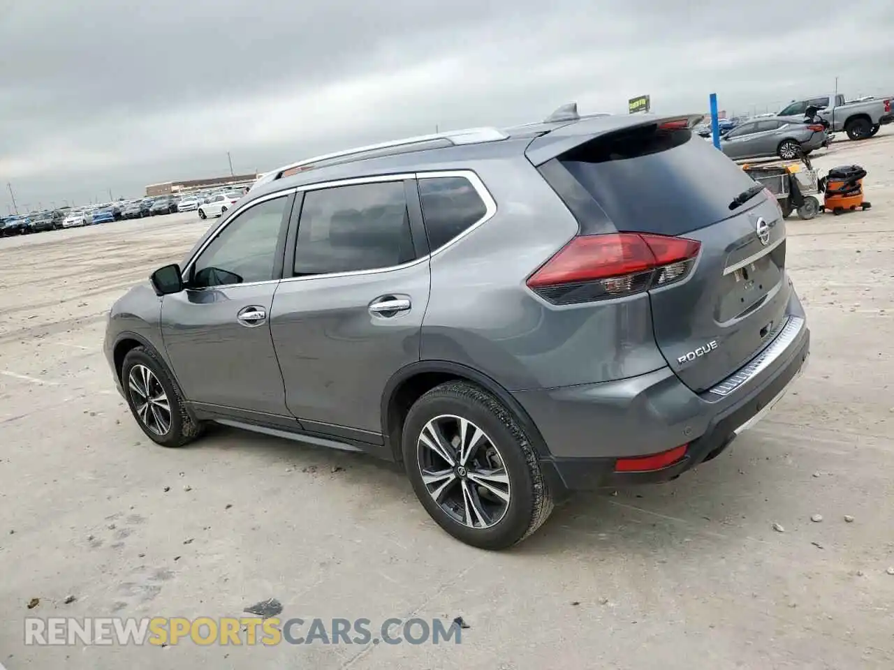 2 Photograph of a damaged car 5N1AT2MT9LC796676 NISSAN ROGUE 2020