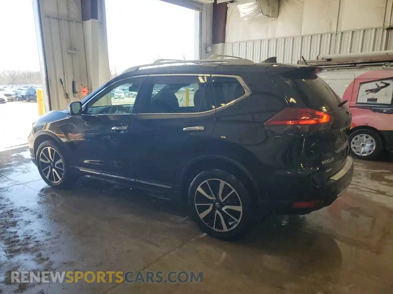 2 Photograph of a damaged car 5N1AT2MV2LC737468 NISSAN ROGUE 2020