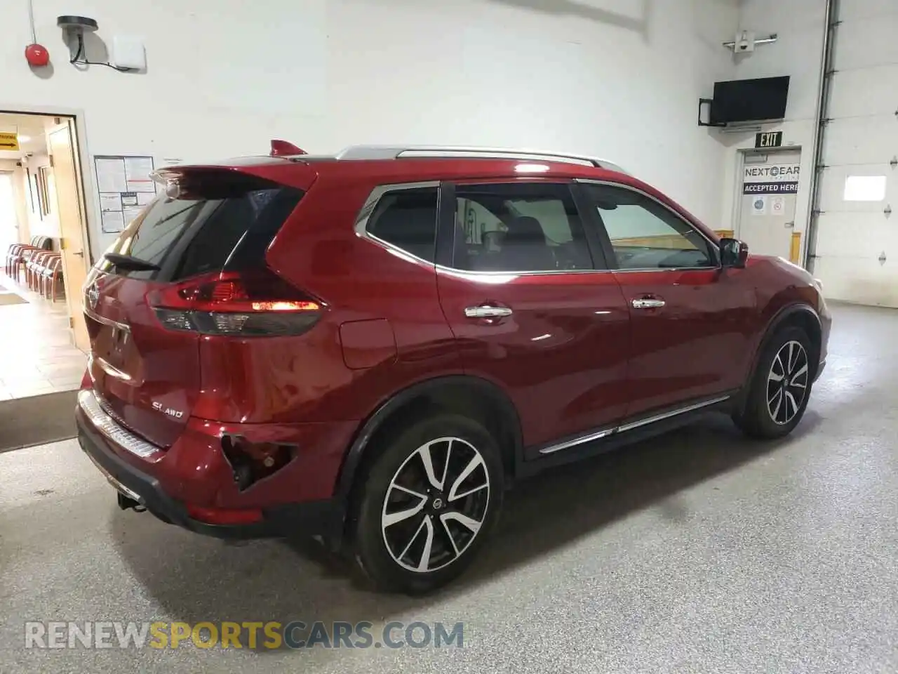 3 Photograph of a damaged car 5N1AT2MV5LC761392 NISSAN ROGUE 2020