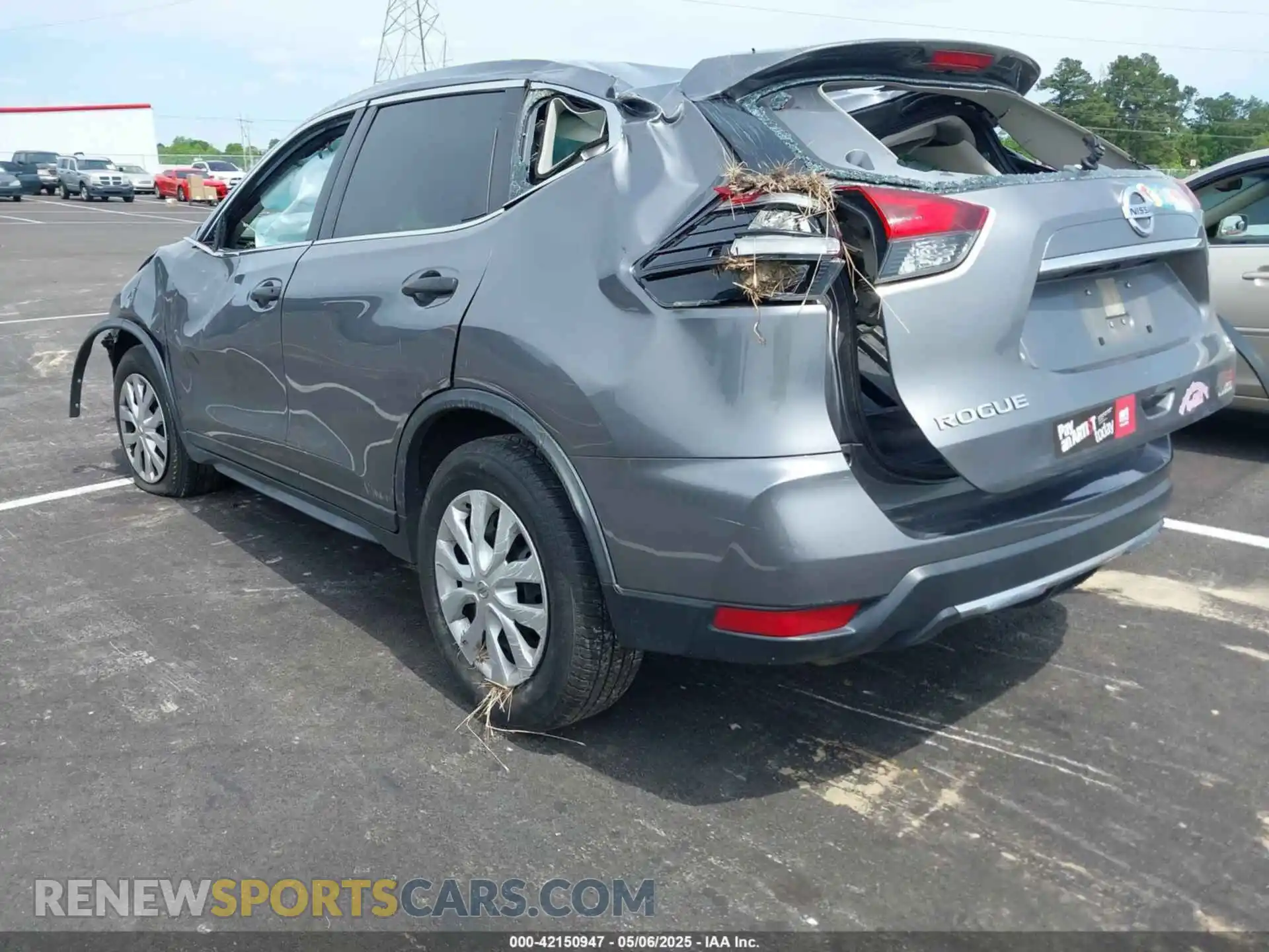 3 Photograph of a damaged car JN8AT2MT2LW042073 NISSAN ROGUE 2020