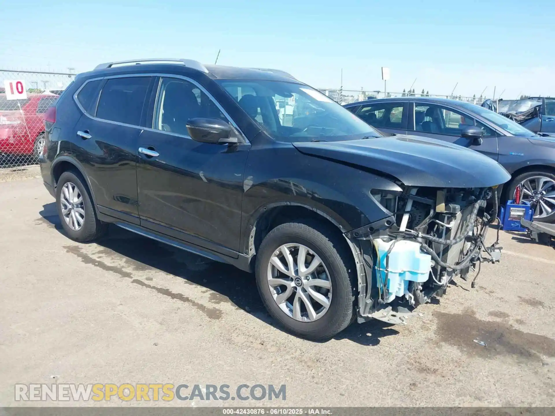 1 Photograph of a damaged car JN8AT2MT3LW039652 NISSAN ROGUE 2020