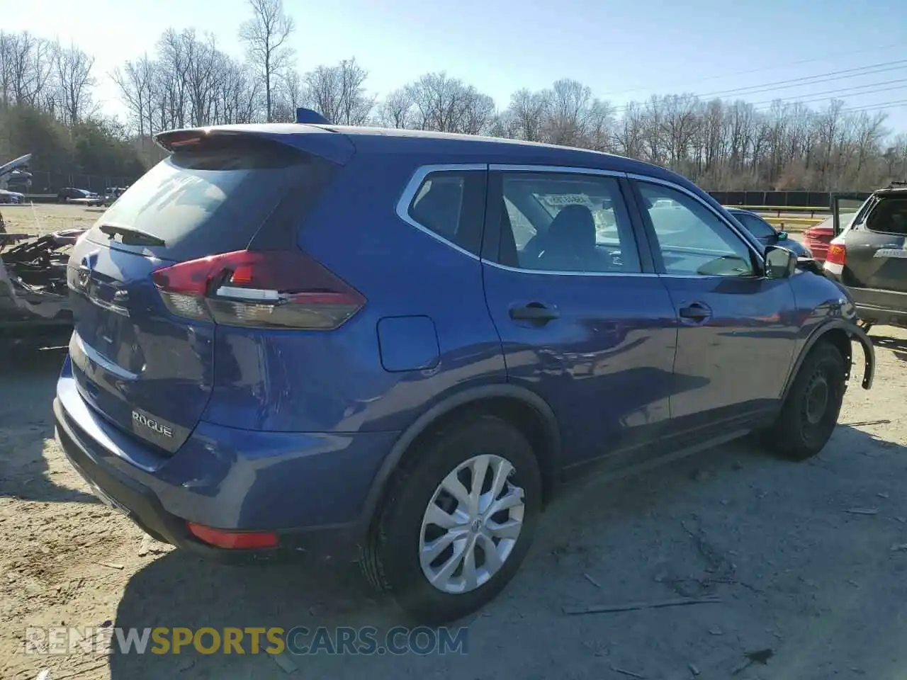 3 Photograph of a damaged car JN8AT2MT7LW010798 NISSAN ROGUE 2020