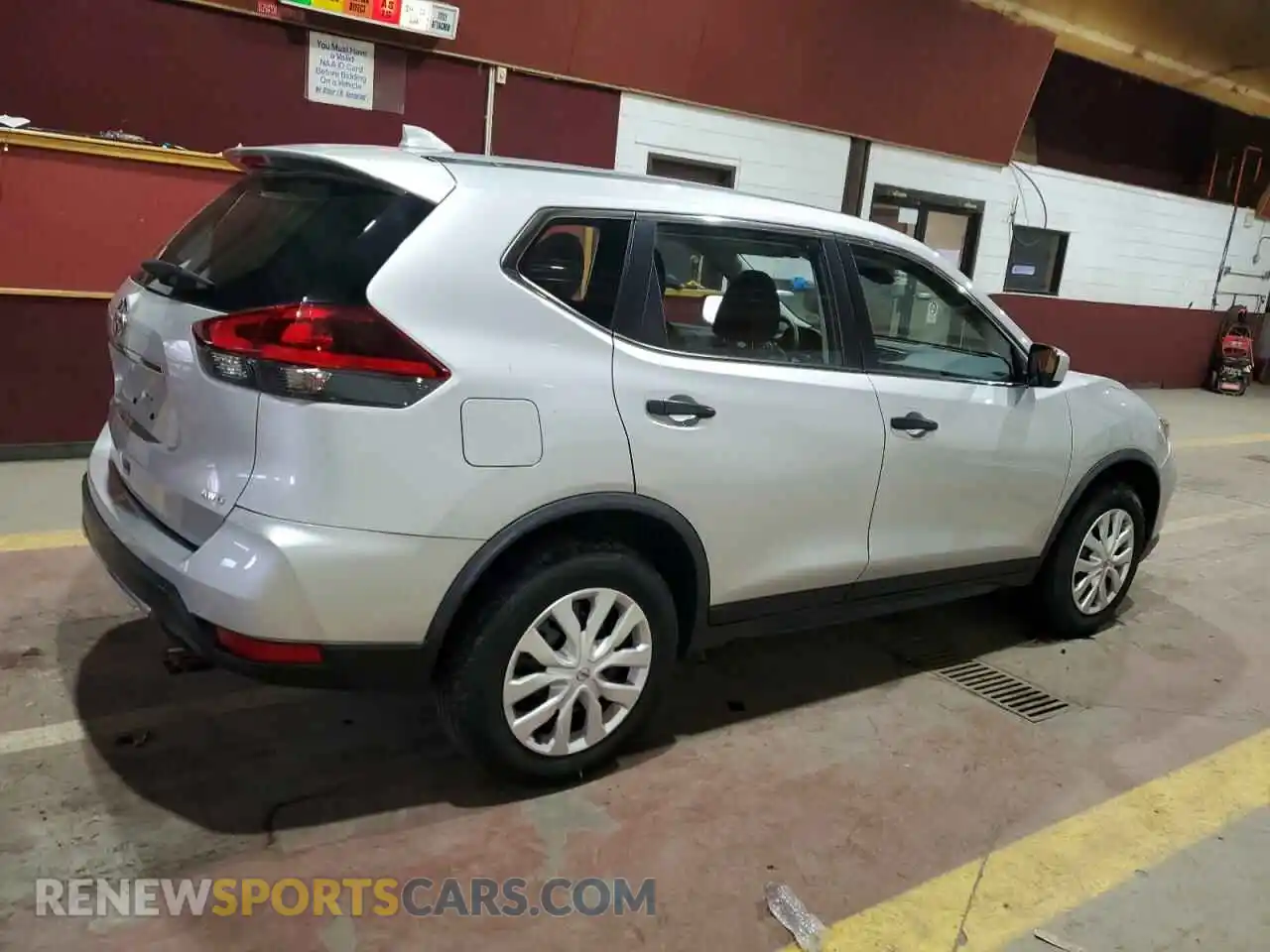 3 Фотография поврежденного автомобиля JN8AT2MV1LW142859 NISSAN ROGUE 2020