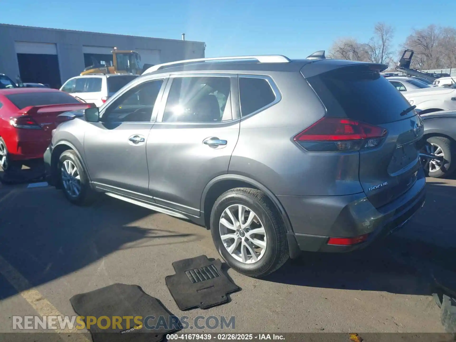 3 Photograph of a damaged car KNMAT2MT0LP521582 NISSAN ROGUE 2020