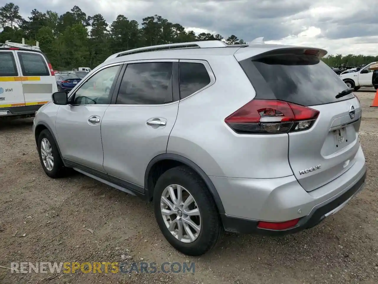 2 Photograph of a damaged car KNMAT2MT1LP510736 NISSAN ROGUE 2020