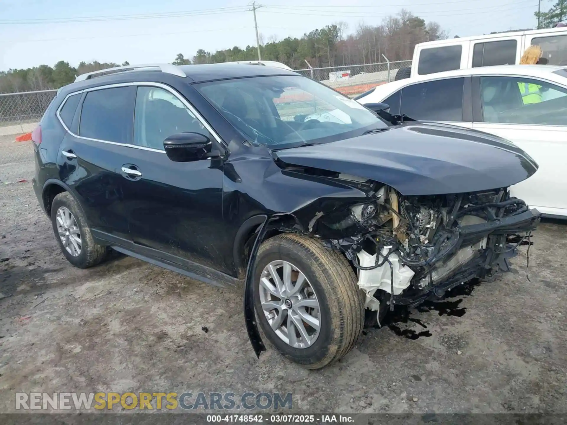 1 Photograph of a damaged car KNMAT2MT2LP537654 NISSAN ROGUE 2020
