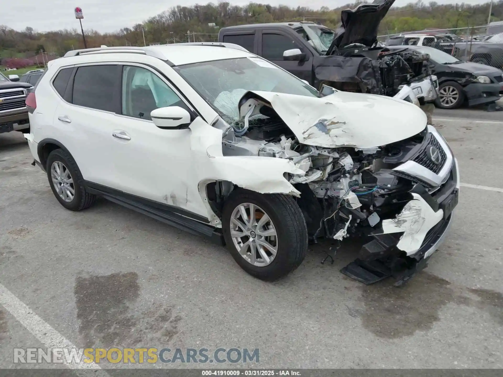 1 Photograph of a damaged car KNMAT2MT4LP510147 NISSAN ROGUE 2020