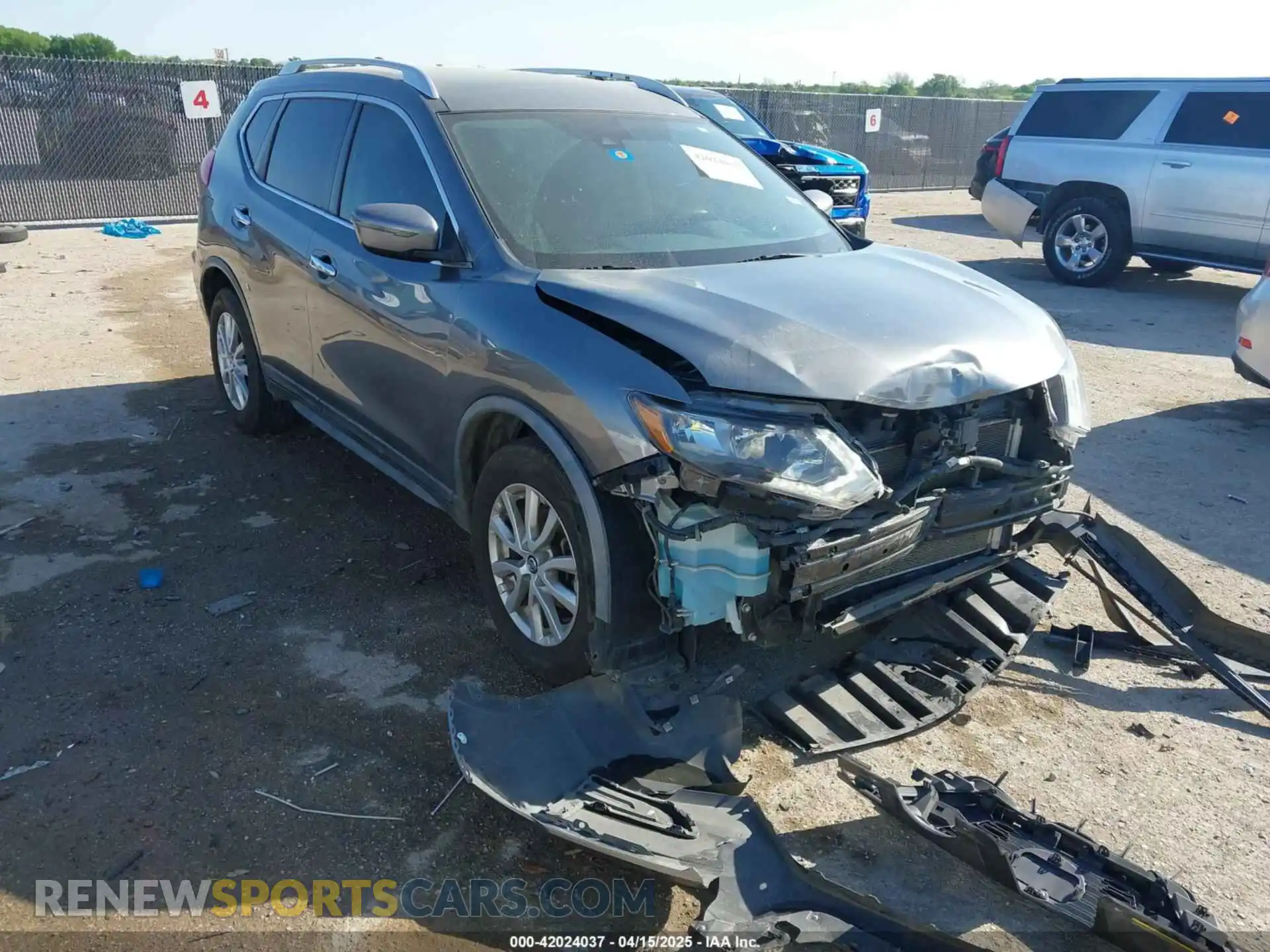 1 Photograph of a damaged car KNMAT2MT4LP514652 NISSAN ROGUE 2020