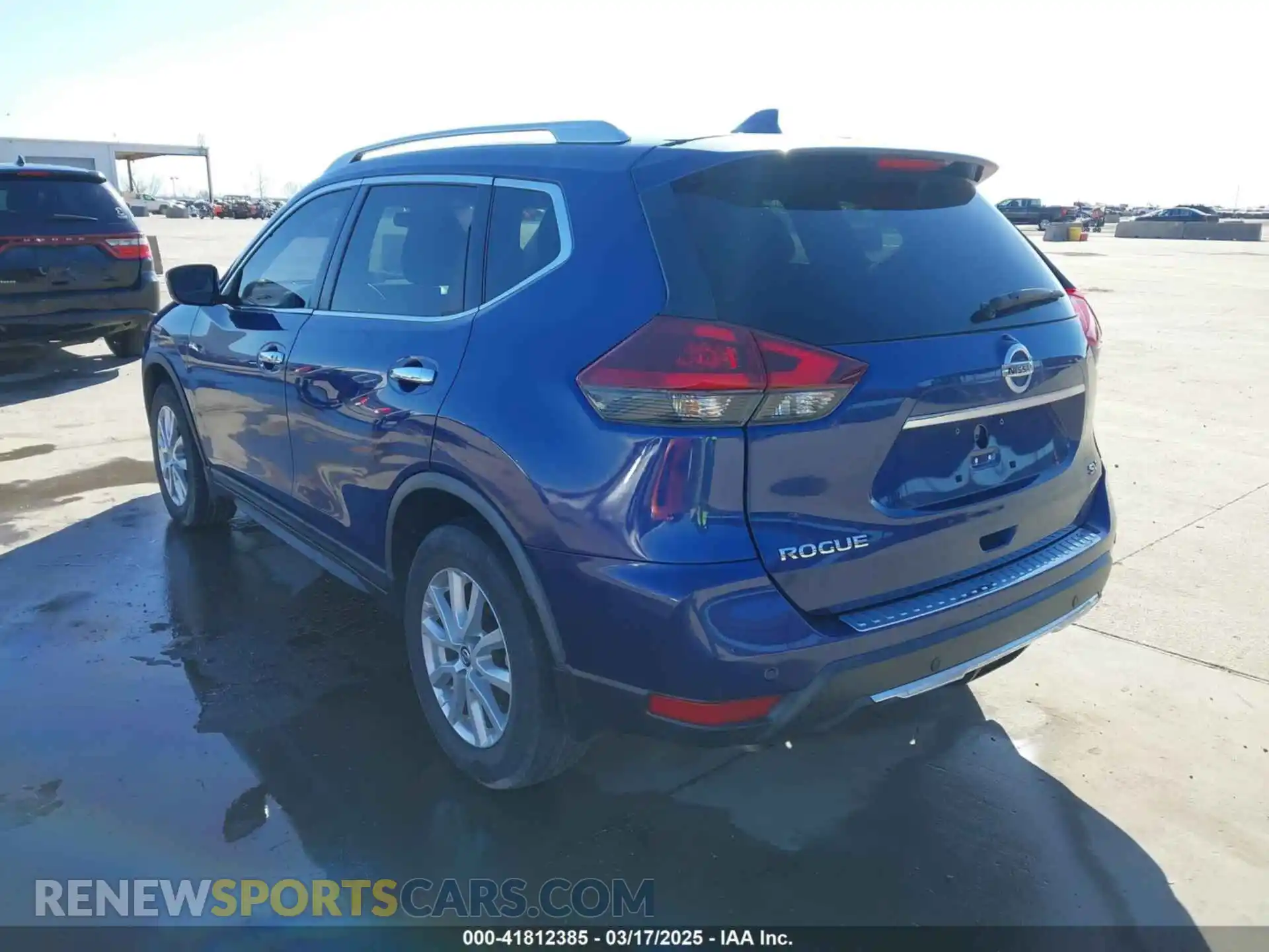 3 Photograph of a damaged car KNMAT2MT5LP519441 NISSAN ROGUE 2020