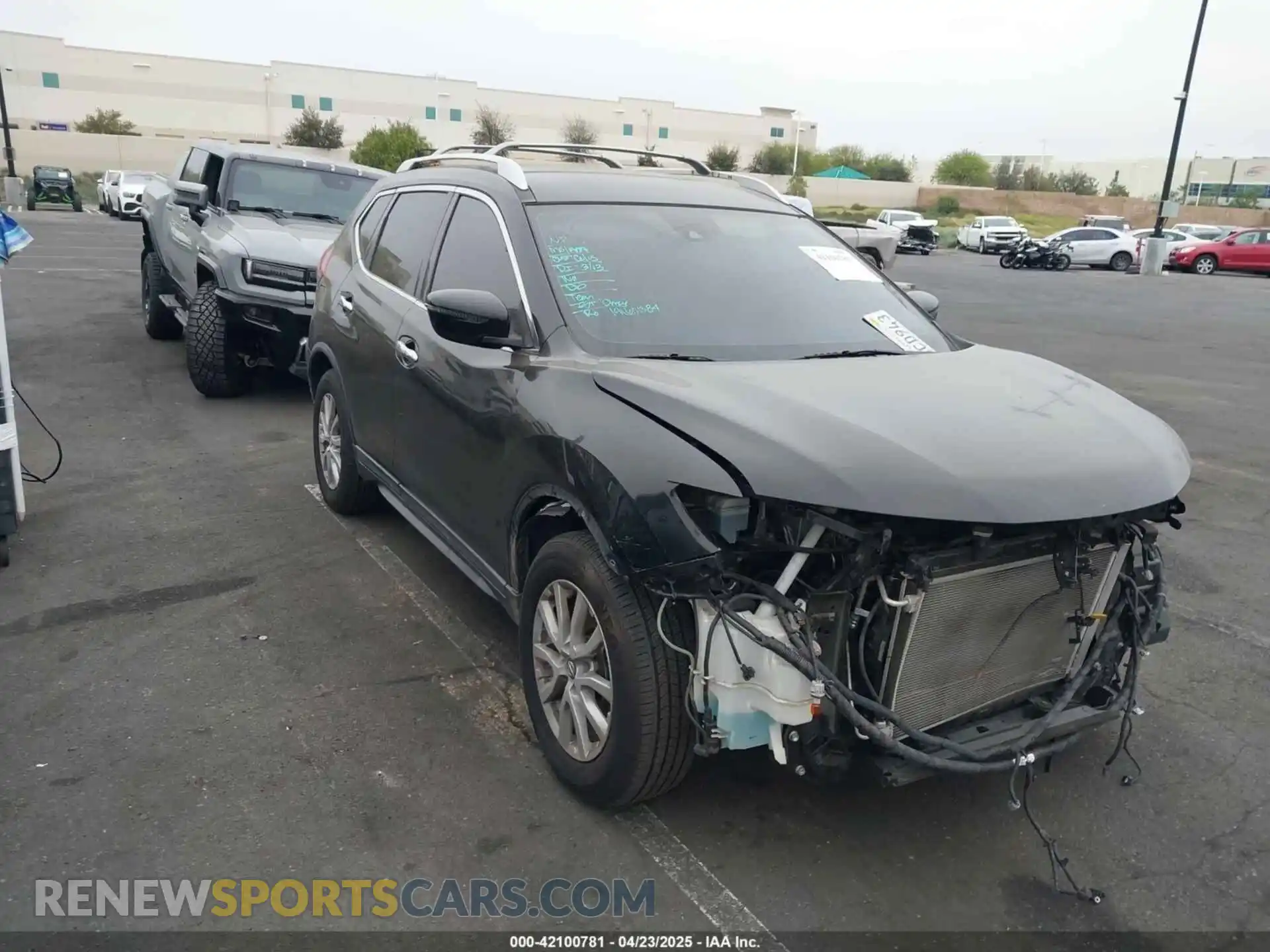 1 Photograph of a damaged car KNMAT2MT6LP530111 NISSAN ROGUE 2020