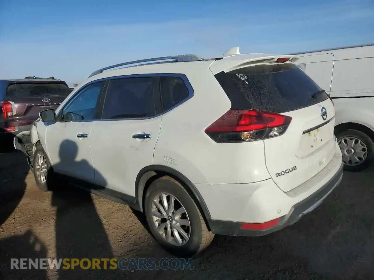 2 Photograph of a damaged car KNMAT2MV0LP509546 NISSAN ROGUE 2020