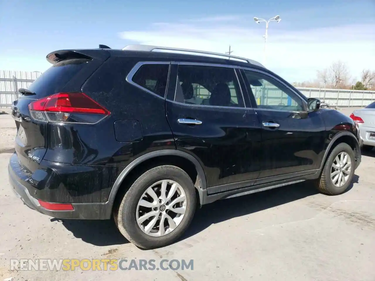 3 Photograph of a damaged car KNMAT2MV0LP510566 NISSAN ROGUE 2020