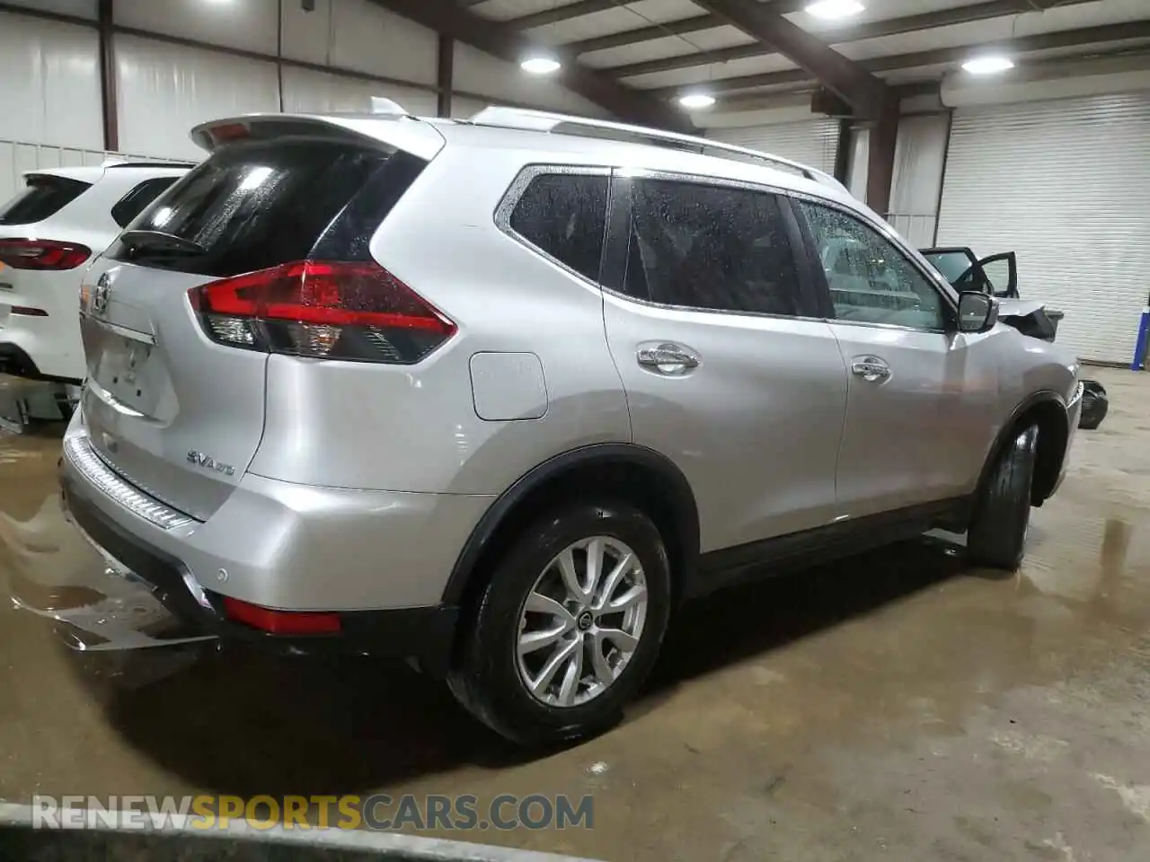 3 Photograph of a damaged car KNMAT2MV1LP532026 NISSAN ROGUE 2020