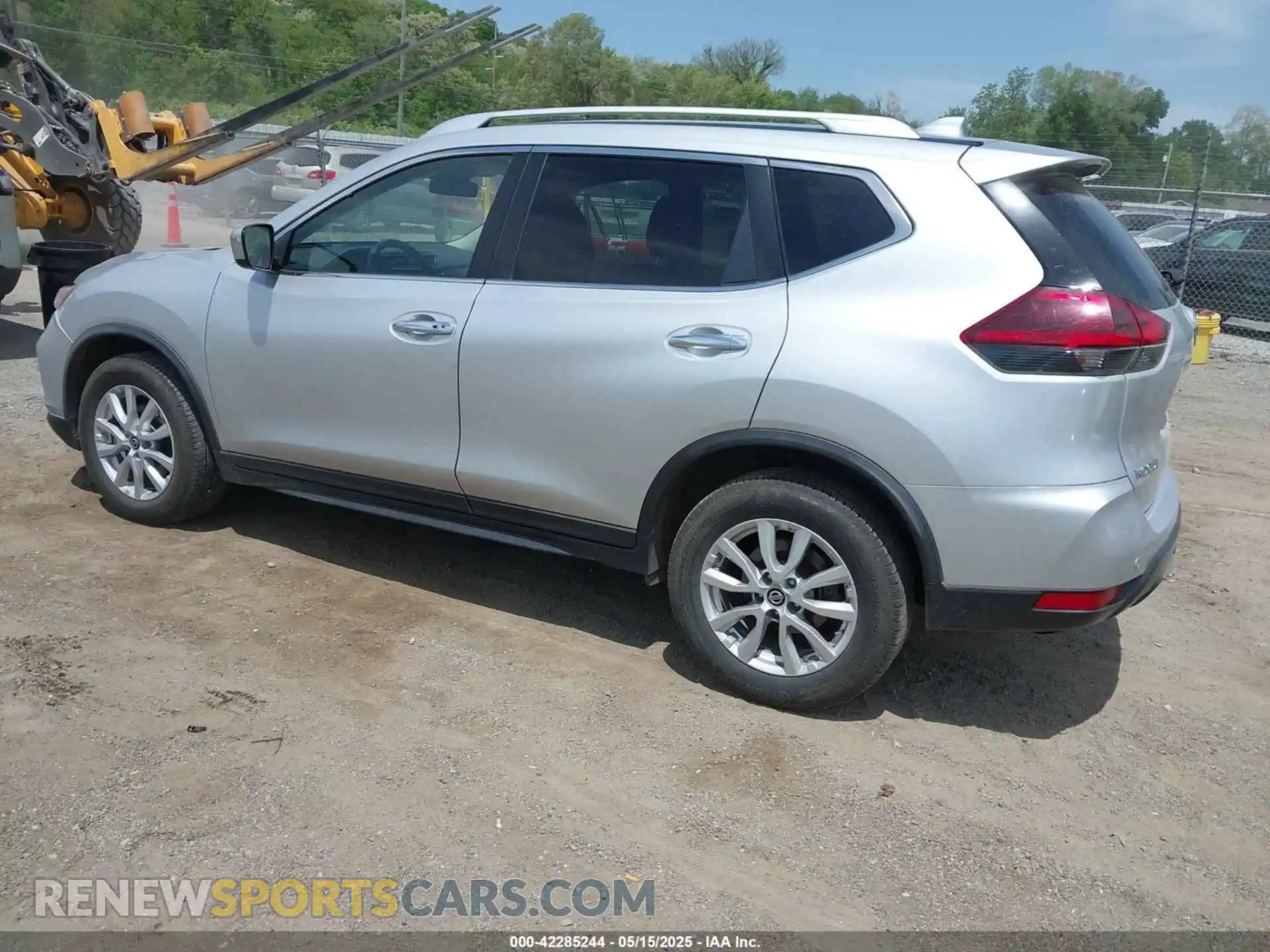 3 Фотография поврежденного автомобиля KNMAT2MV2LP523996 NISSAN ROGUE 2020