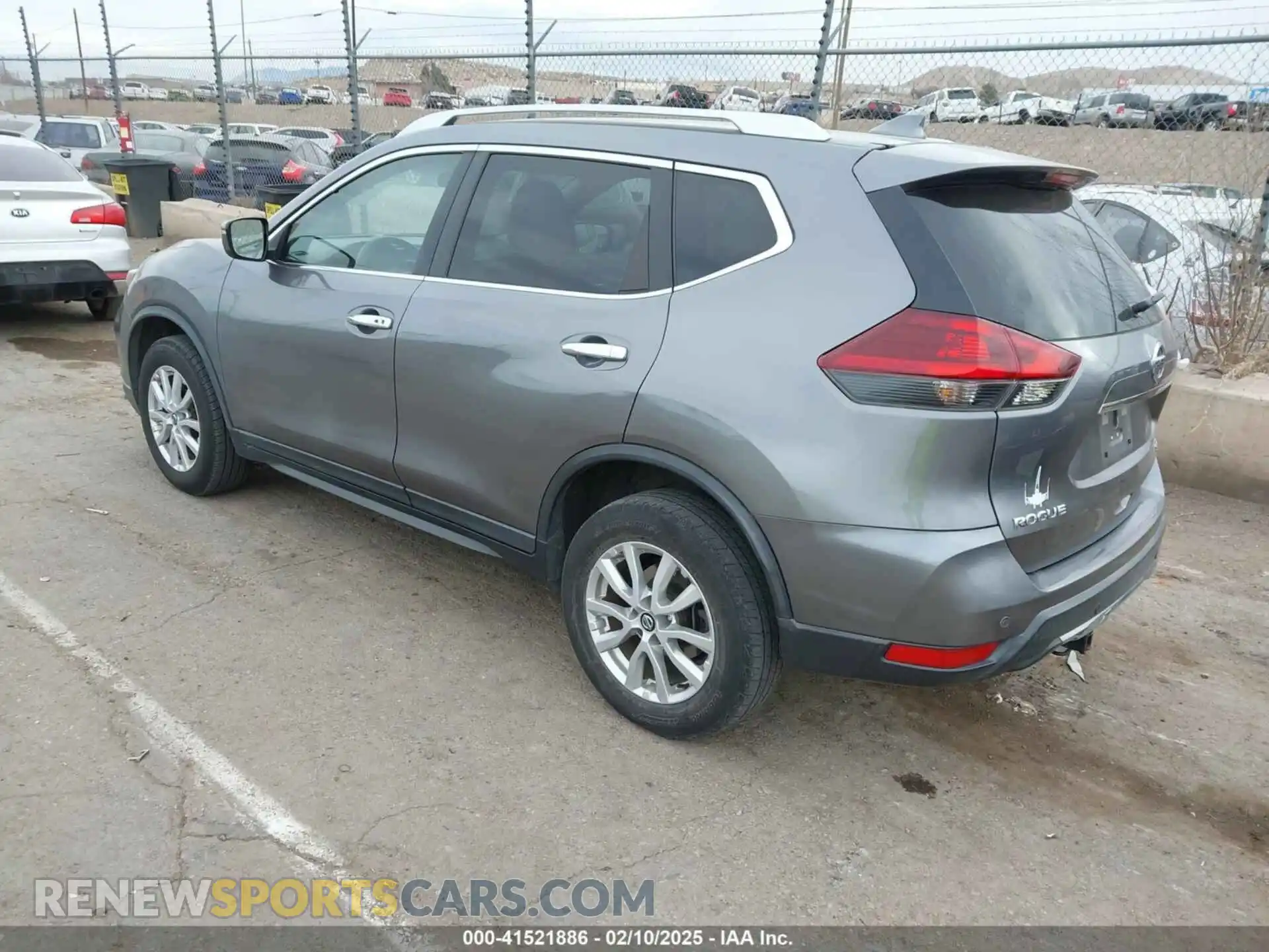 3 Фотография поврежденного автомобиля KNMAT2MV4LP504723 NISSAN ROGUE 2020