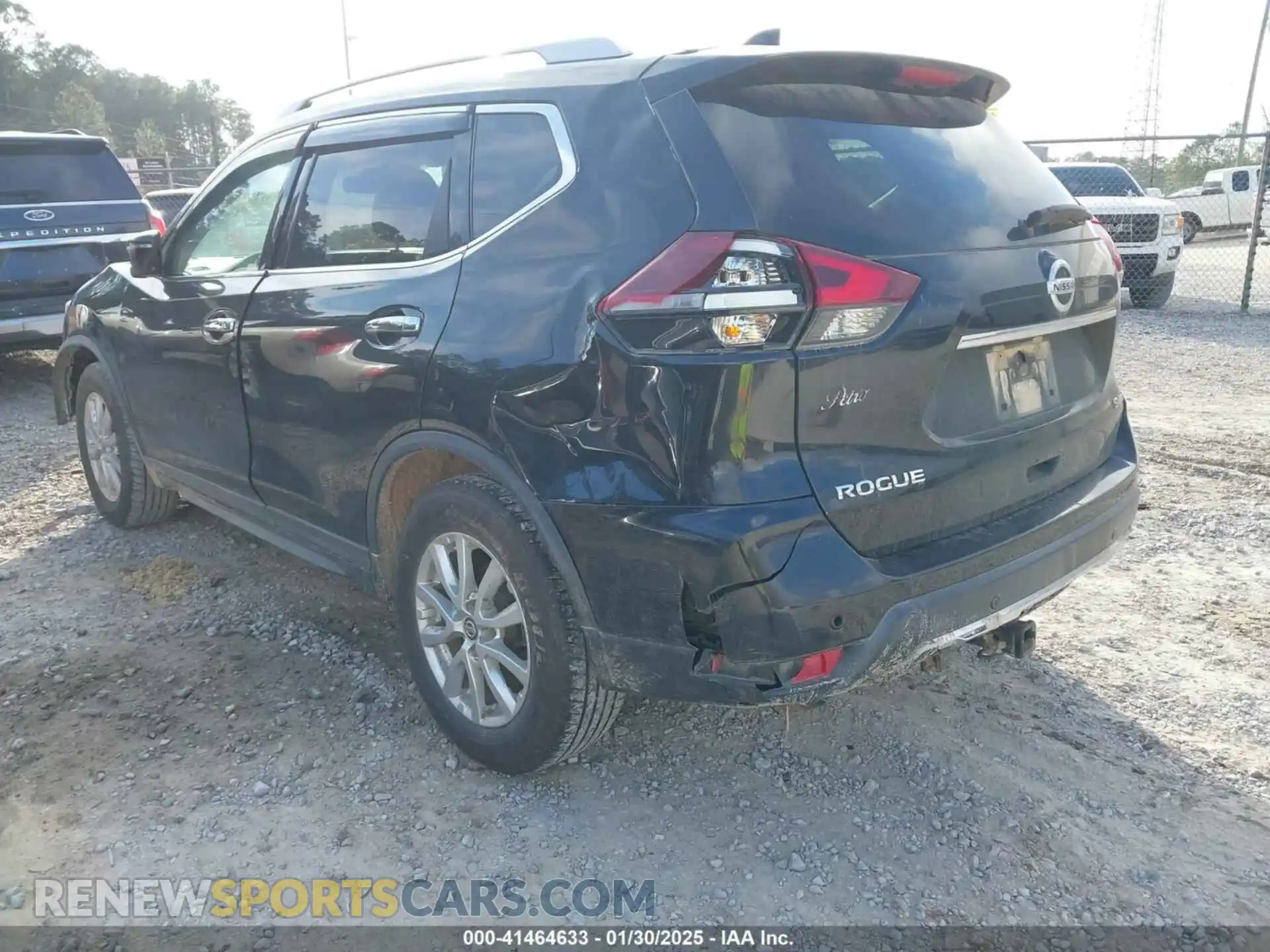 3 Photograph of a damaged car KNMAT2MVXLP534826 NISSAN ROGUE 2020