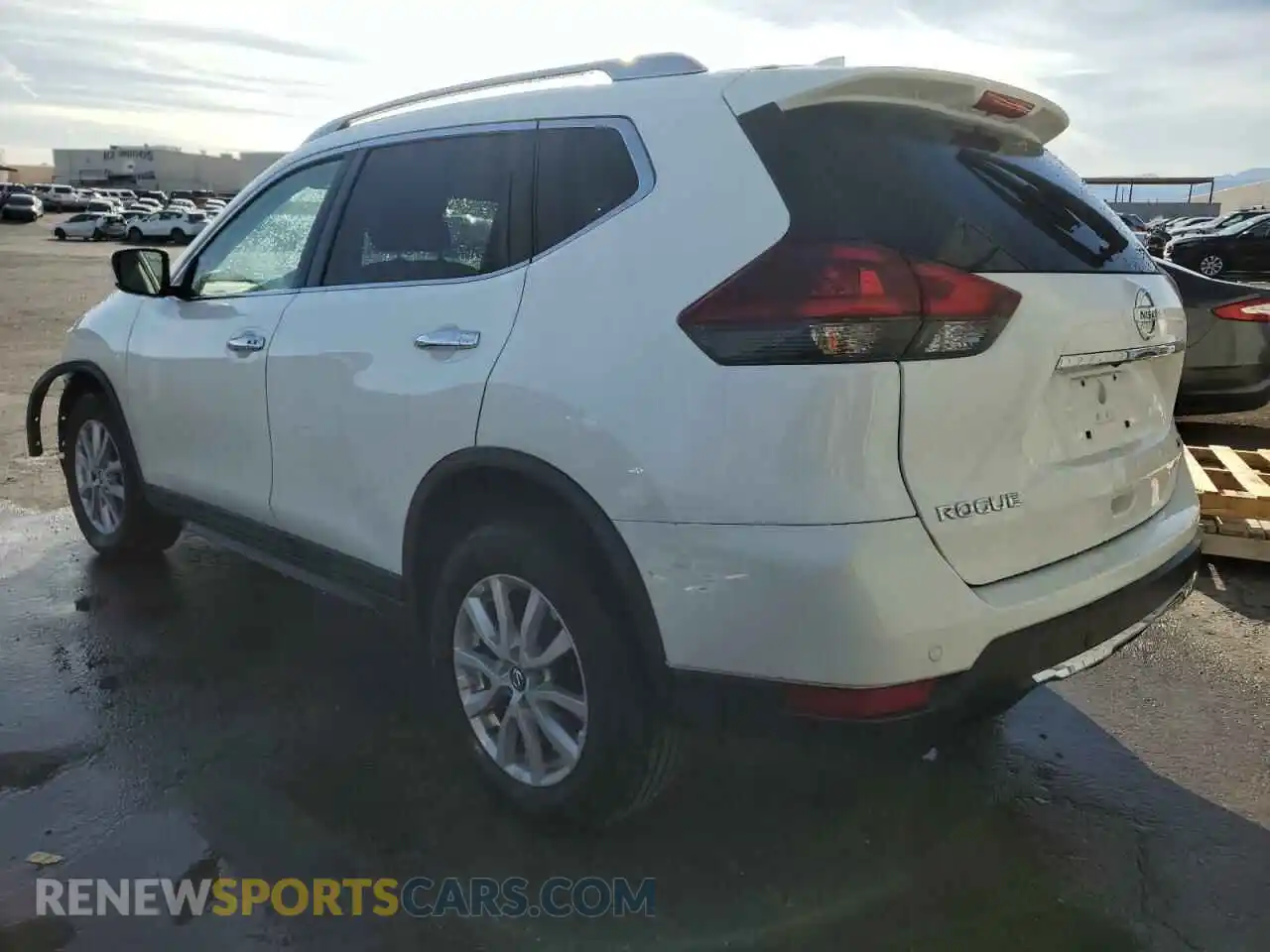 2 Photograph of a damaged car KNMAT2MVXLP537774 NISSAN ROGUE 2020