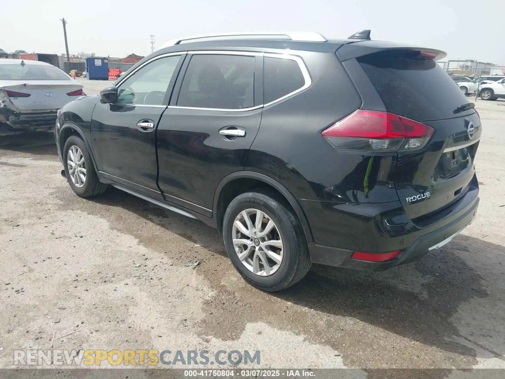 3 Photograph of a damaged car KNMAT2MVXLP539587 NISSAN ROGUE 2020