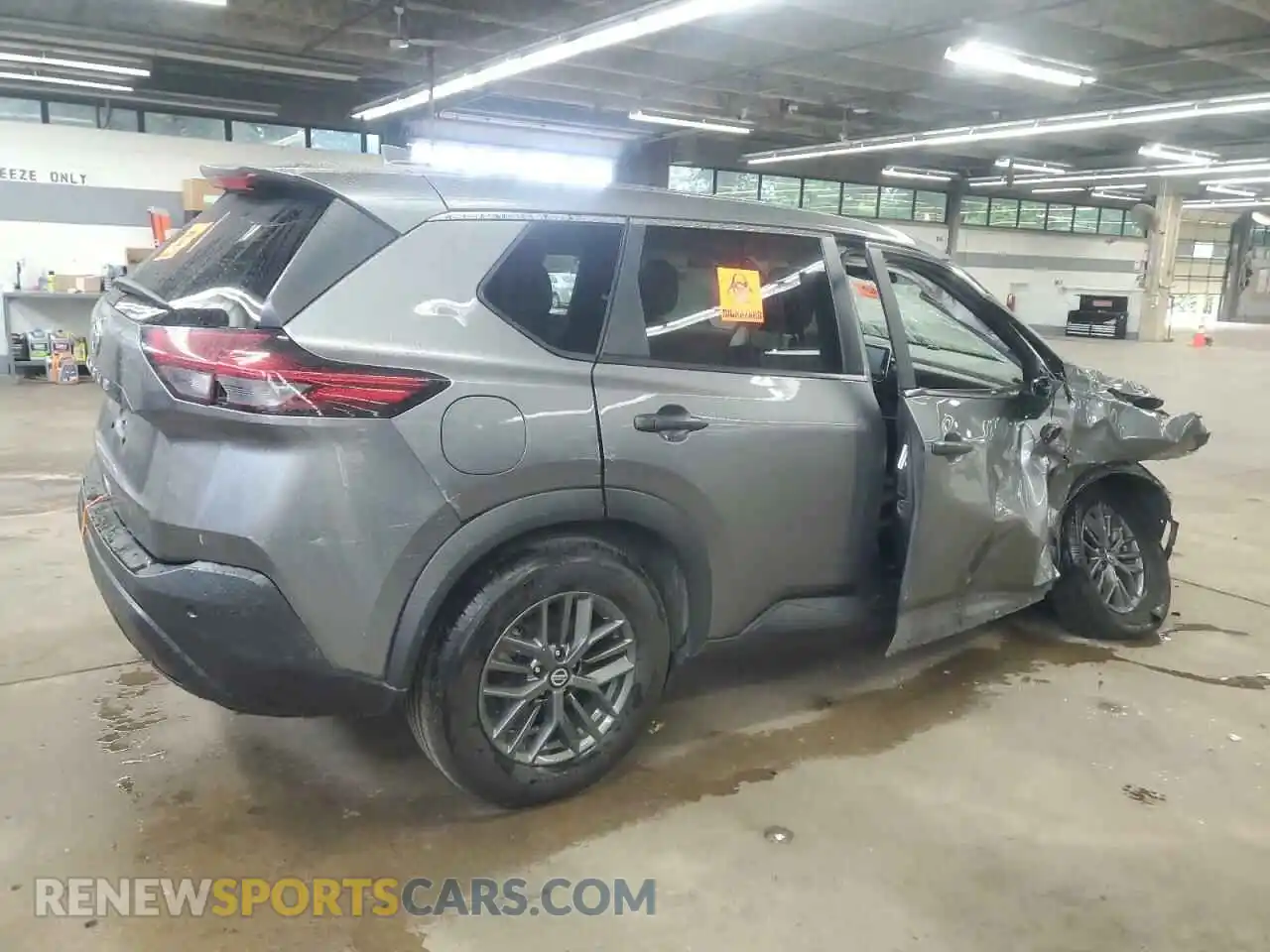 3 Photograph of a damaged car 5N1AT3AA1MC741004 NISSAN ROGUE 2021