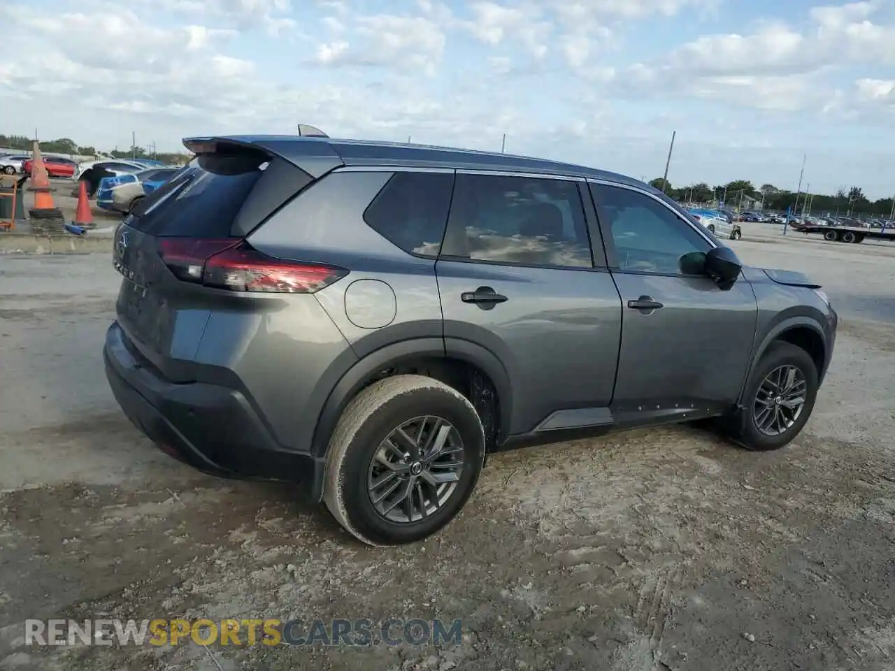 3 Photograph of a damaged car 5N1AT3AA5MC696035 NISSAN ROGUE 2021