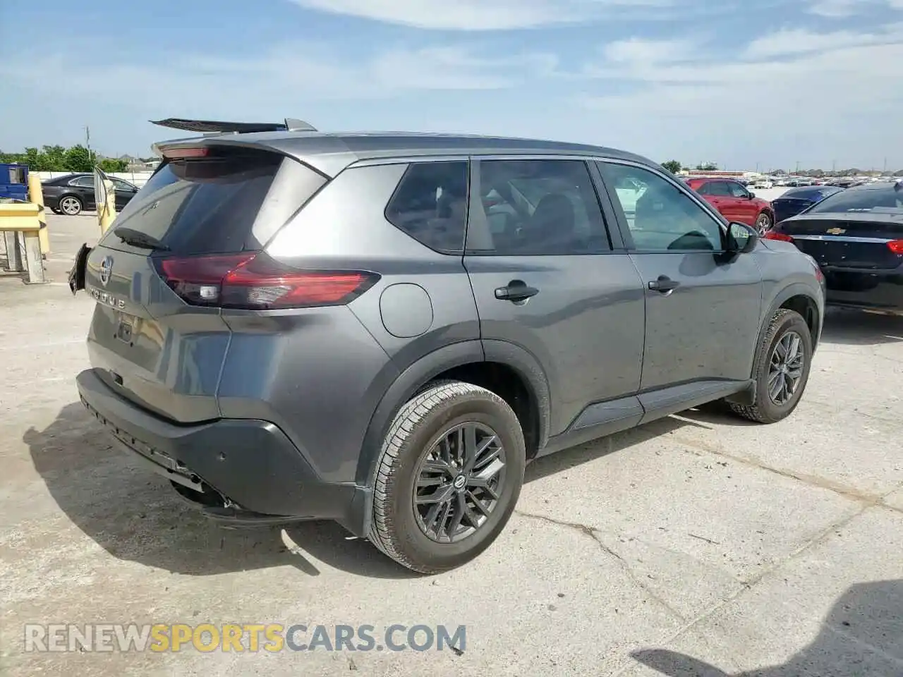 3 Photograph of a damaged car 5N1AT3AA6MC811564 NISSAN ROGUE 2021