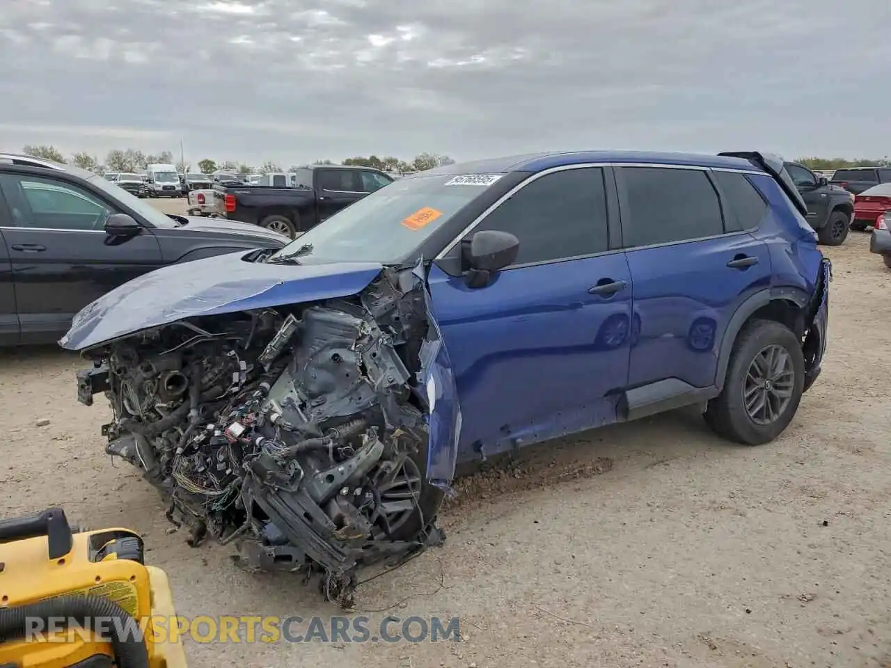 1 Photograph of a damaged car 5N1AT3AA7MC829507 NISSAN ROGUE 2021