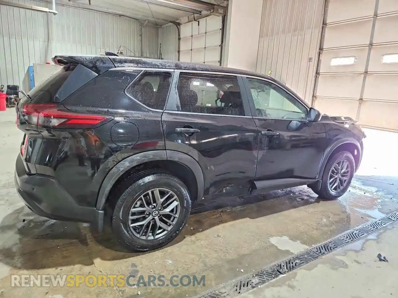 3 Photograph of a damaged car 5N1AT3AB1MC694727 NISSAN ROGUE 2021