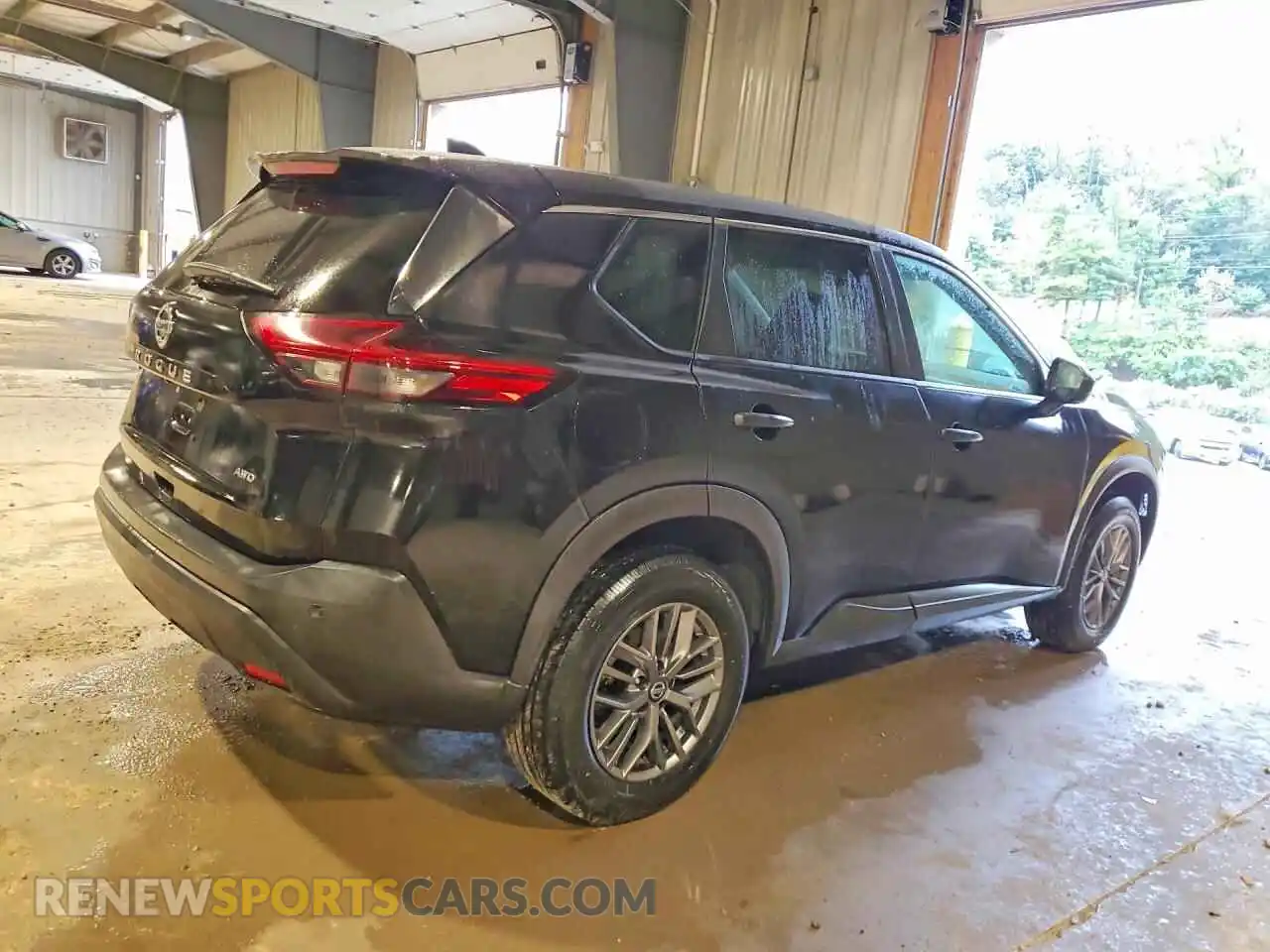 3 Photograph of a damaged car 5N1AT3AB2MC732529 NISSAN ROGUE 2021
