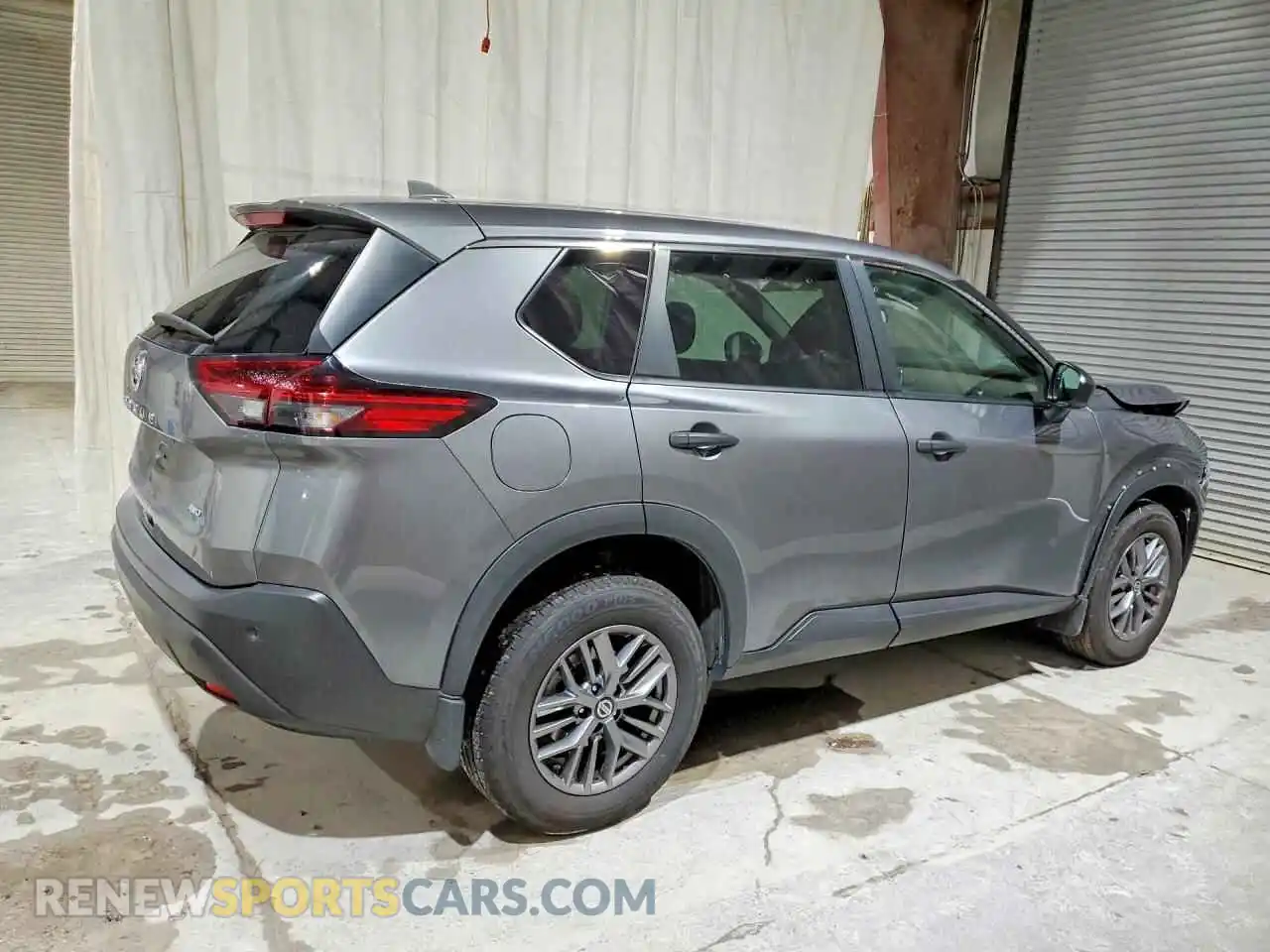 3 Photograph of a damaged car 5N1AT3AB2MC847728 NISSAN ROGUE 2021