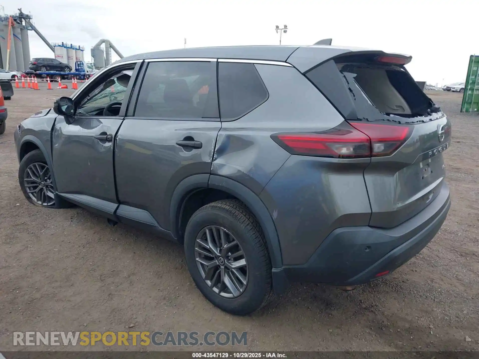 3 Photograph of a damaged car 5N1AT3AB5MC808700 NISSAN ROGUE 2021