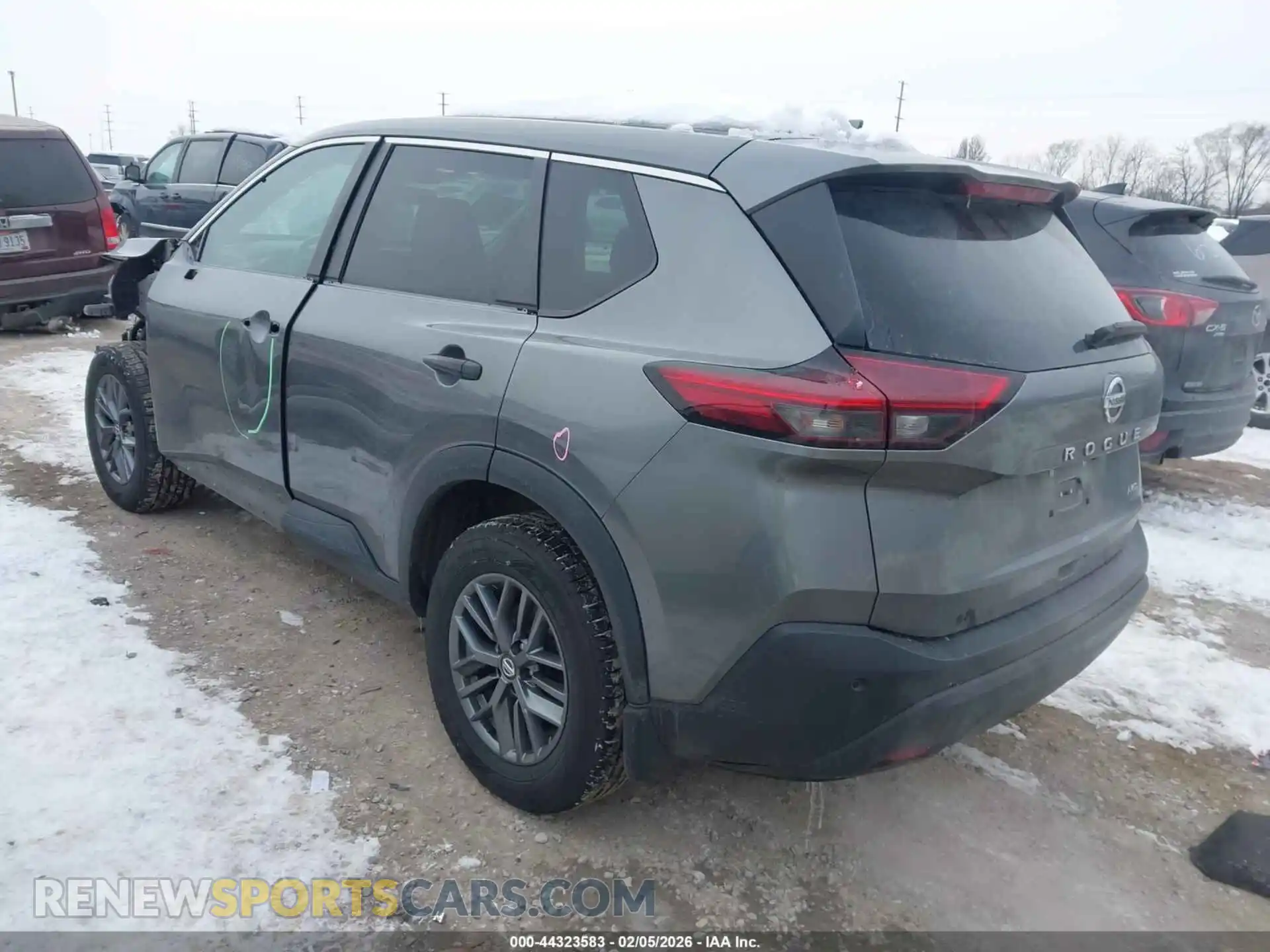 3 Photograph of a damaged car 5N1AT3AB5MC836125 NISSAN ROGUE 2021