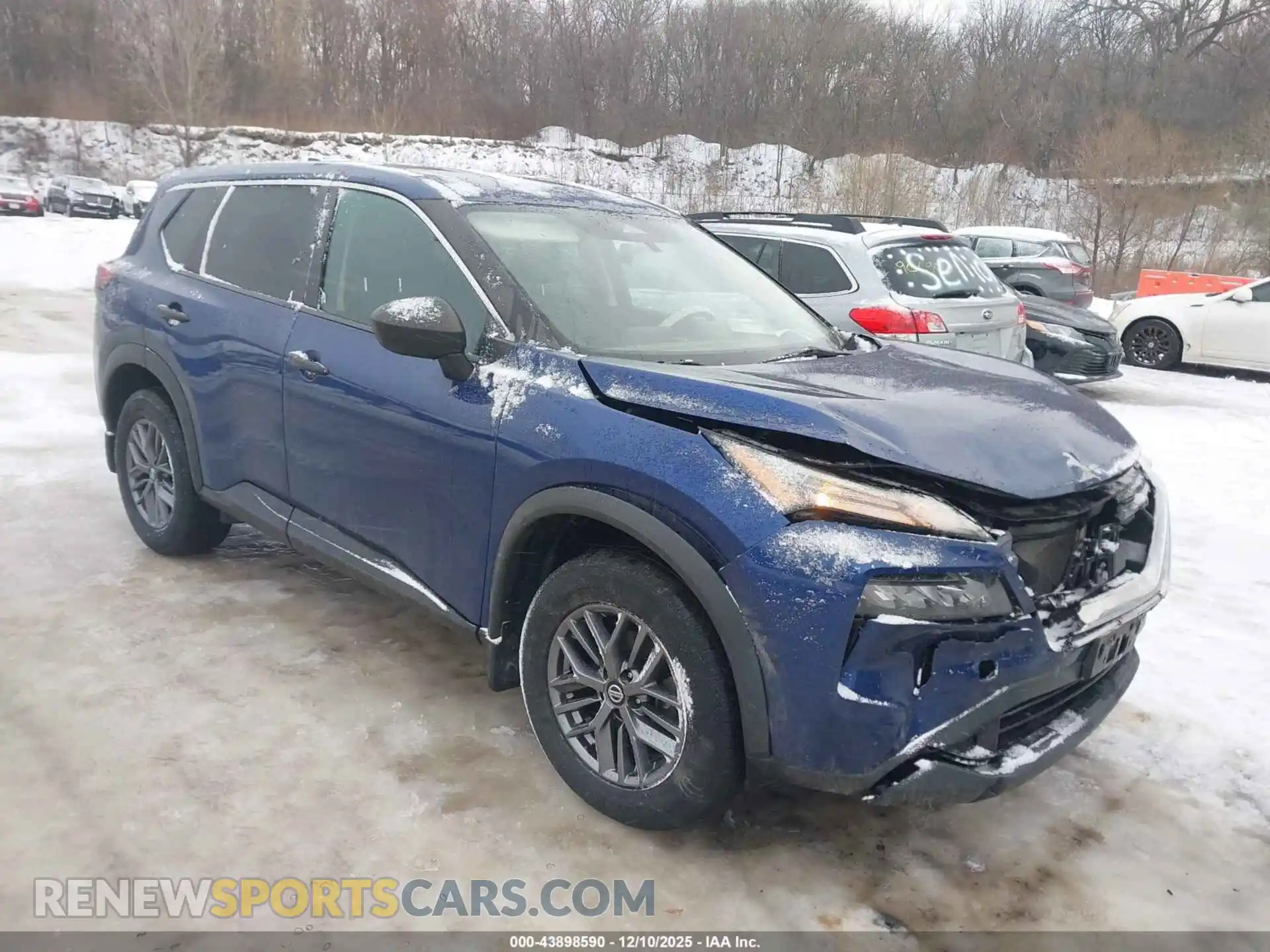 1 Photograph of a damaged car 5N1AT3AB5MC841275 NISSAN ROGUE 2021