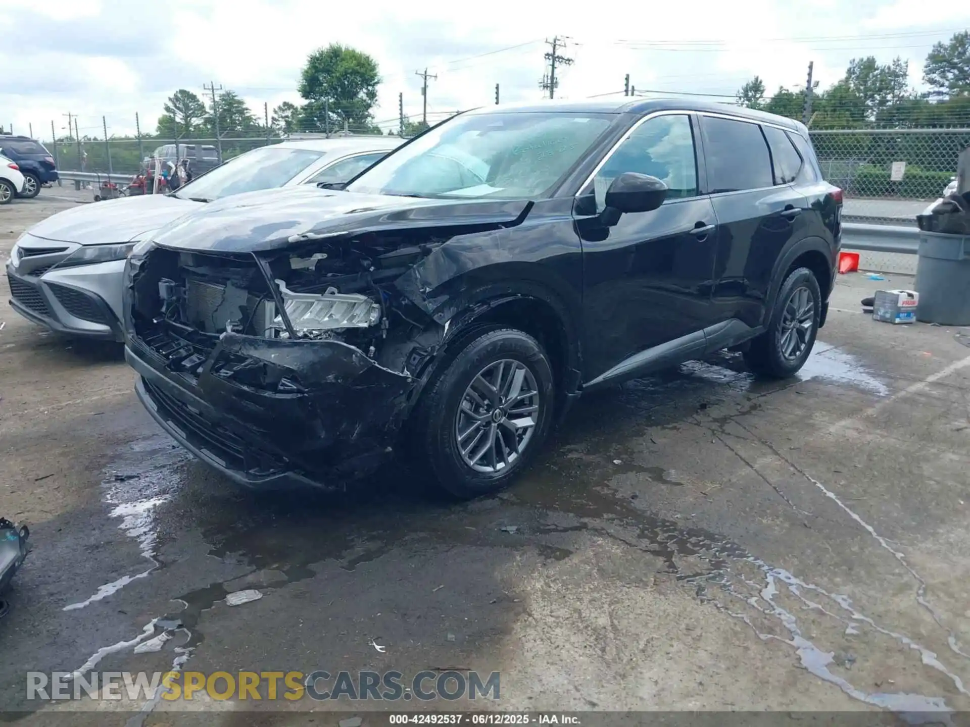 2 Photograph of a damaged car 5N1AT3AB6MC813632 NISSAN ROGUE 2021