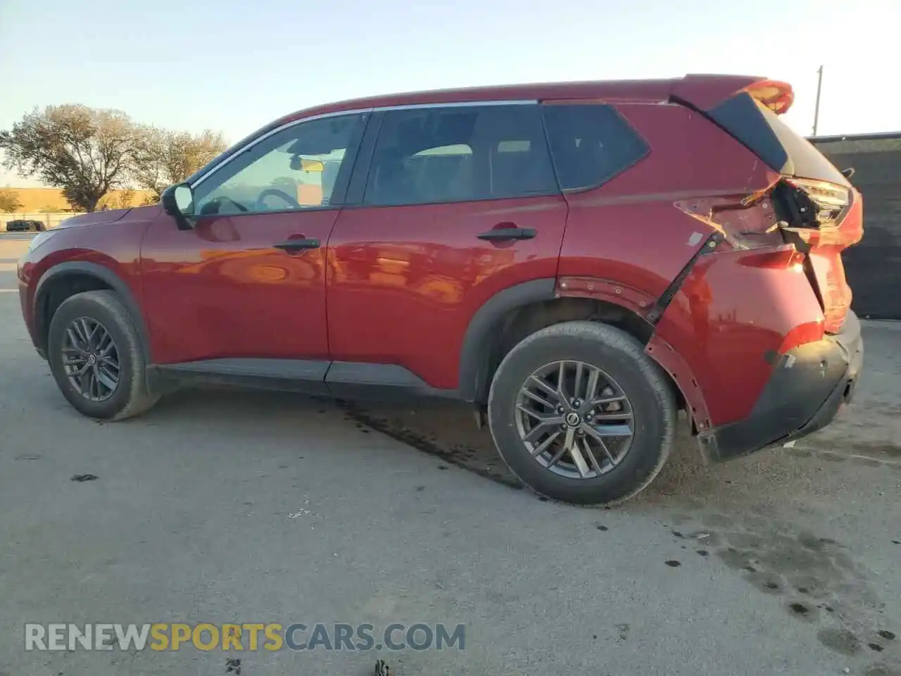 2 Photograph of a damaged car 5N1AT3AB7MC812795 NISSAN ROGUE 2021