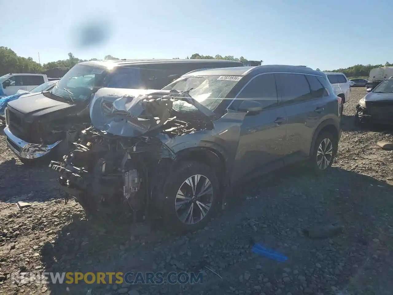 1 Фотография поврежденного автомобиля 5N1AT3BA0MC686169 NISSAN ROGUE 2021