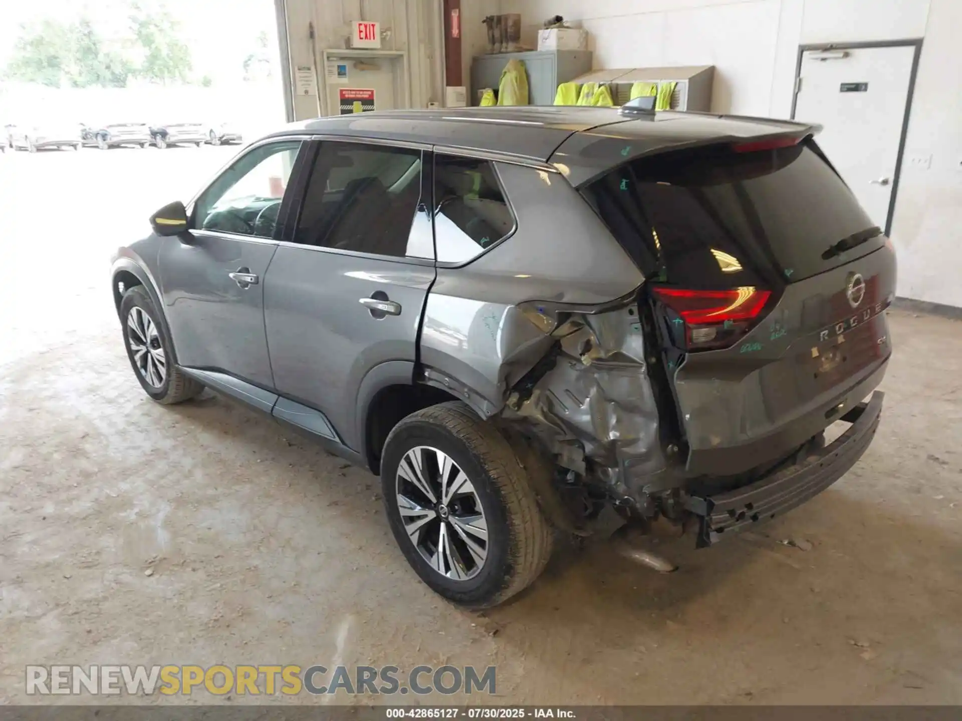3 Photograph of a damaged car 5N1AT3BA2MC734044 NISSAN ROGUE 2021