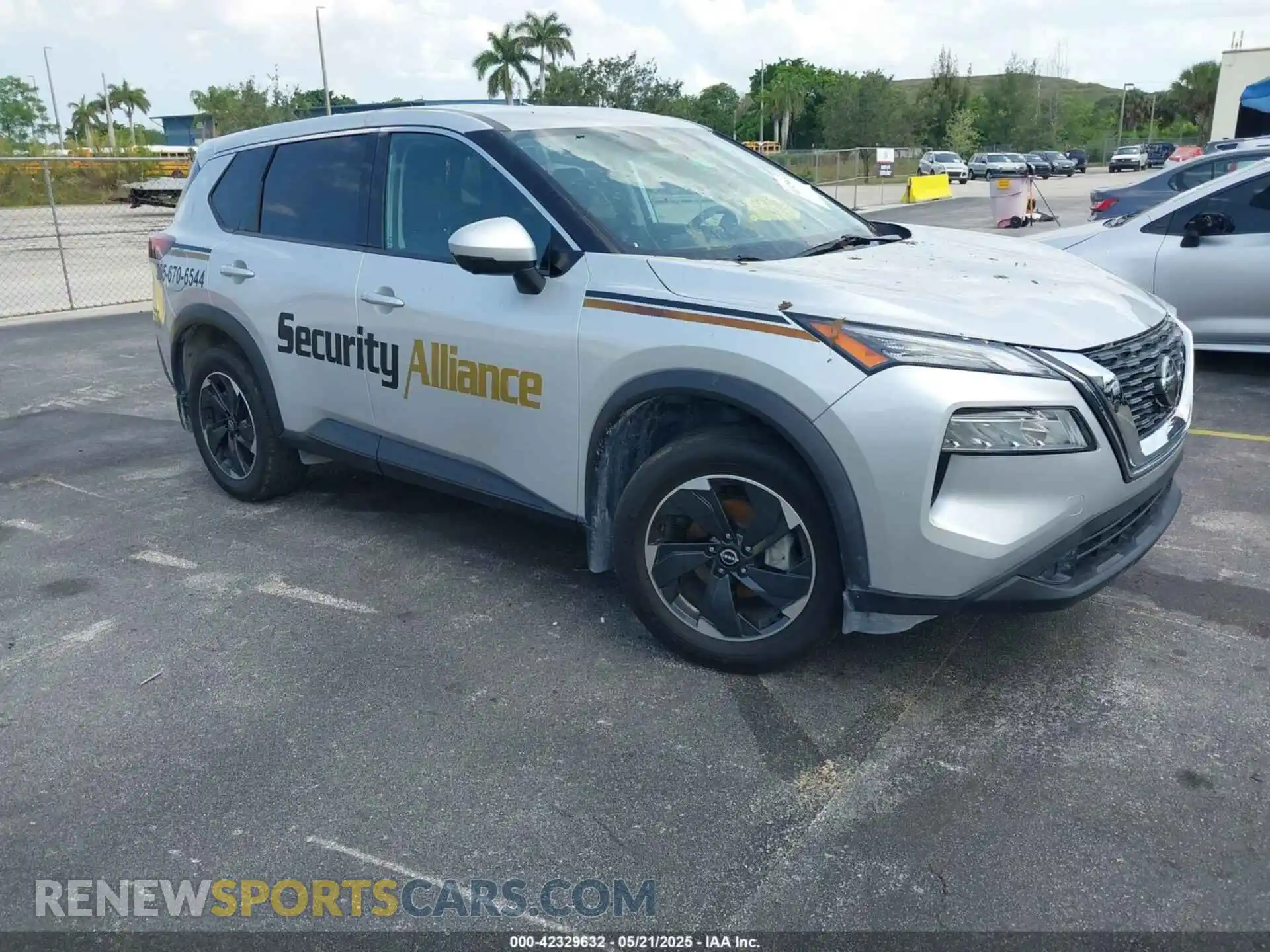 1 Photograph of a damaged car 5N1AT3BA2MC818462 NISSAN ROGUE 2021