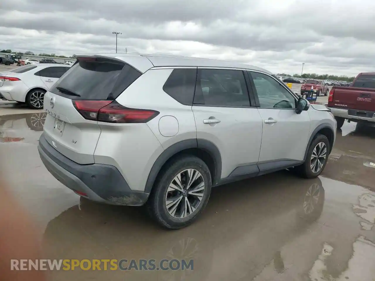 3 Photograph of a damaged car 5N1AT3BA3MC780207 NISSAN ROGUE 2021