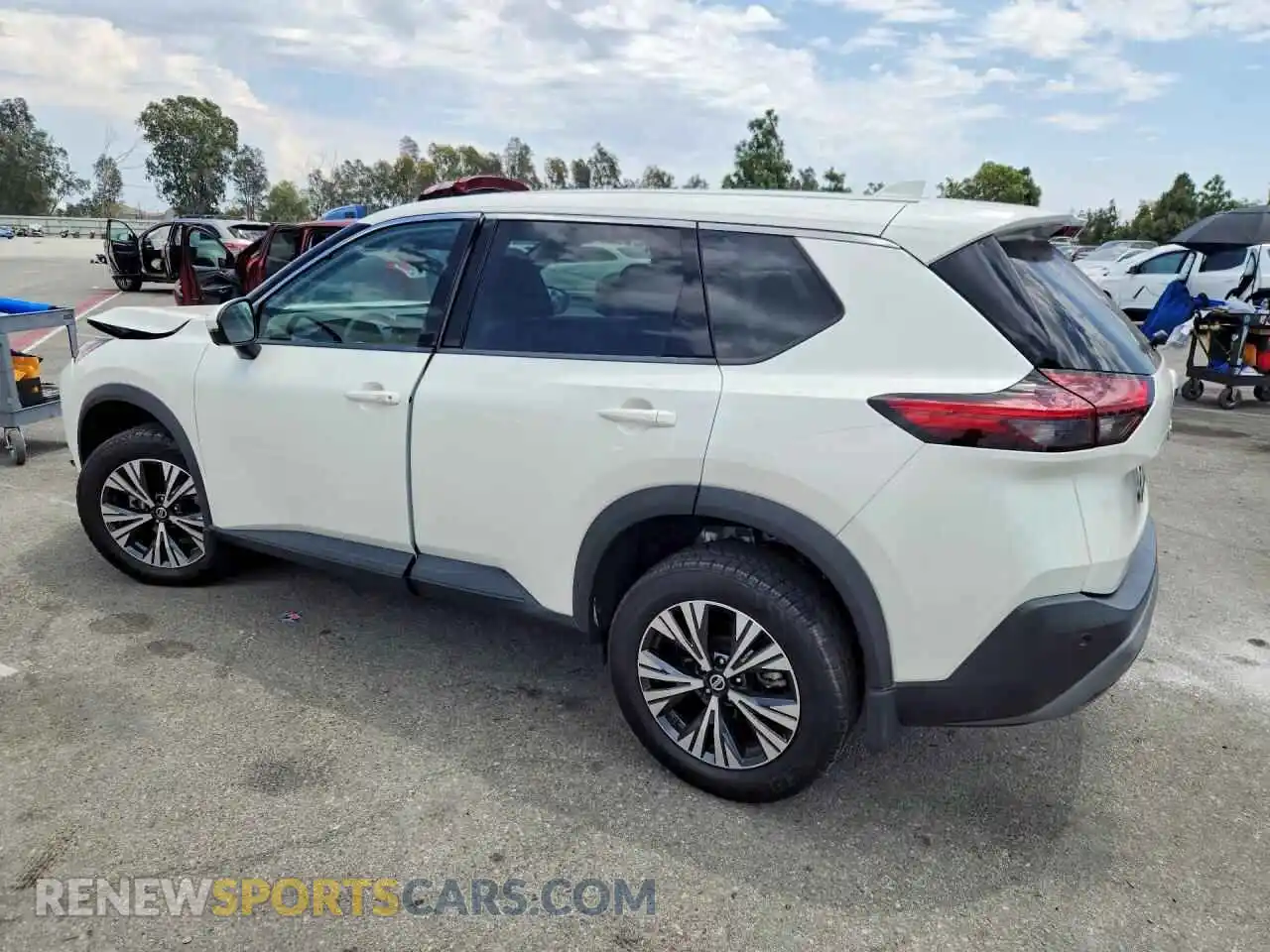 2 fotografías del automóvil dañado 5N1AT3BA3MC794821 NISSAN ROGUE 2021