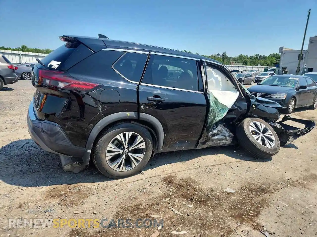 3 Photograph of a damaged car 5N1AT3BA4MC752660 NISSAN ROGUE 2021