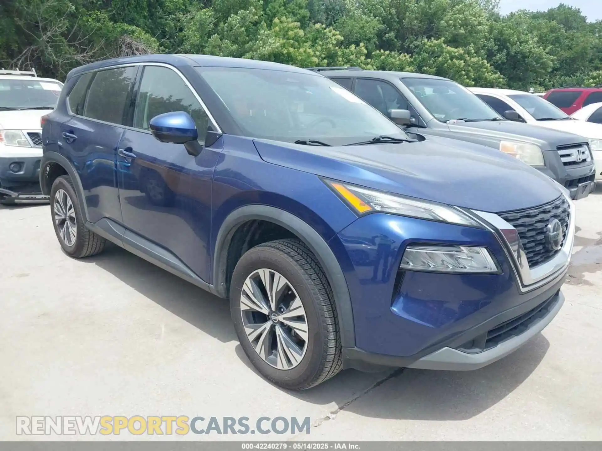 1 Photograph of a damaged car 5N1AT3BA4MC762346 NISSAN ROGUE 2021