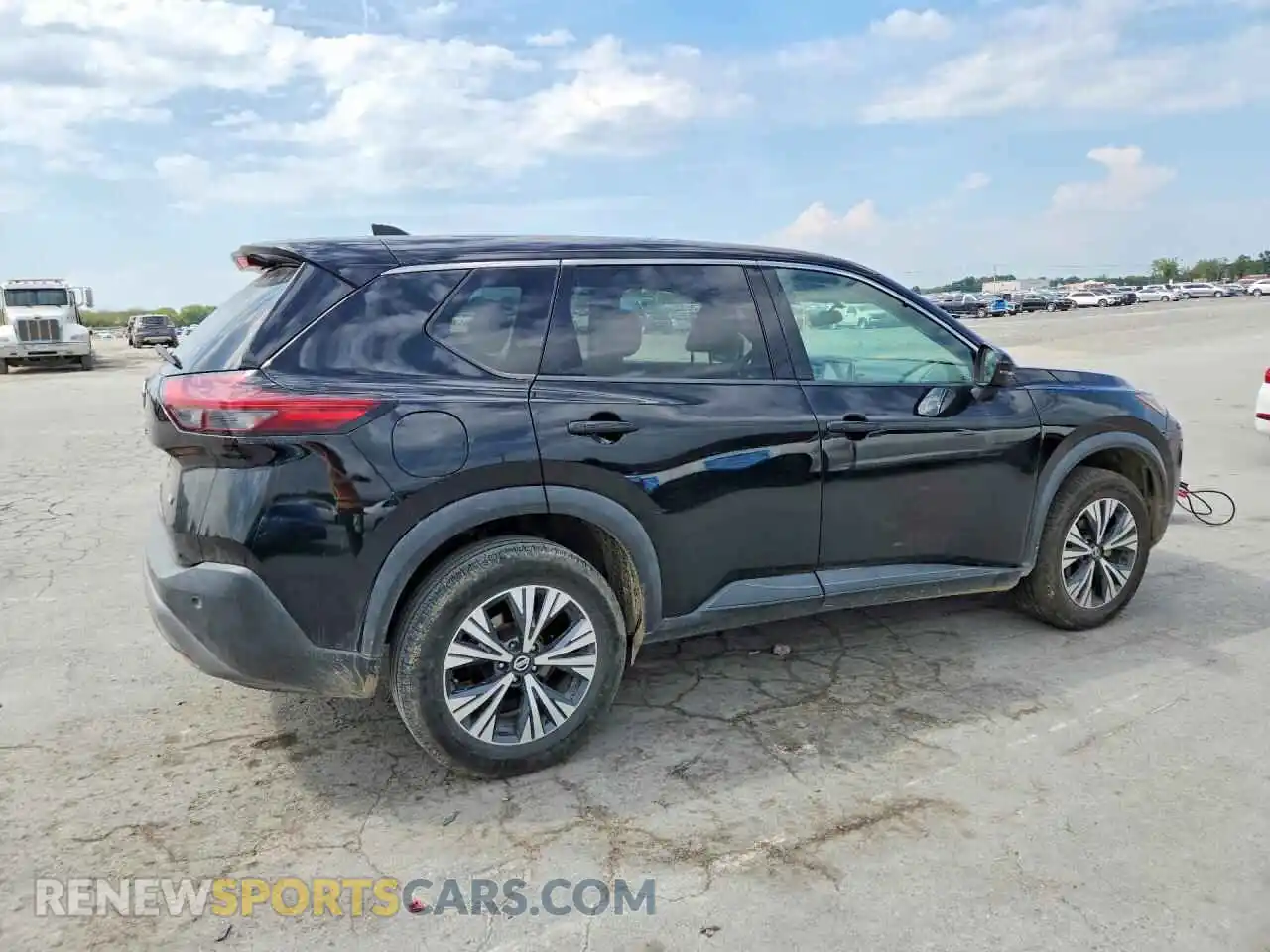3 Photograph of a damaged car 5N1AT3BA4MC765103 NISSAN ROGUE 2021