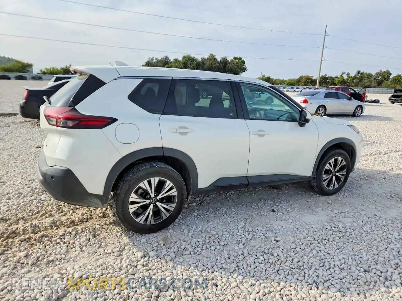 3 Photograph of a damaged car 5N1AT3BA4MC768986 NISSAN ROGUE 2021