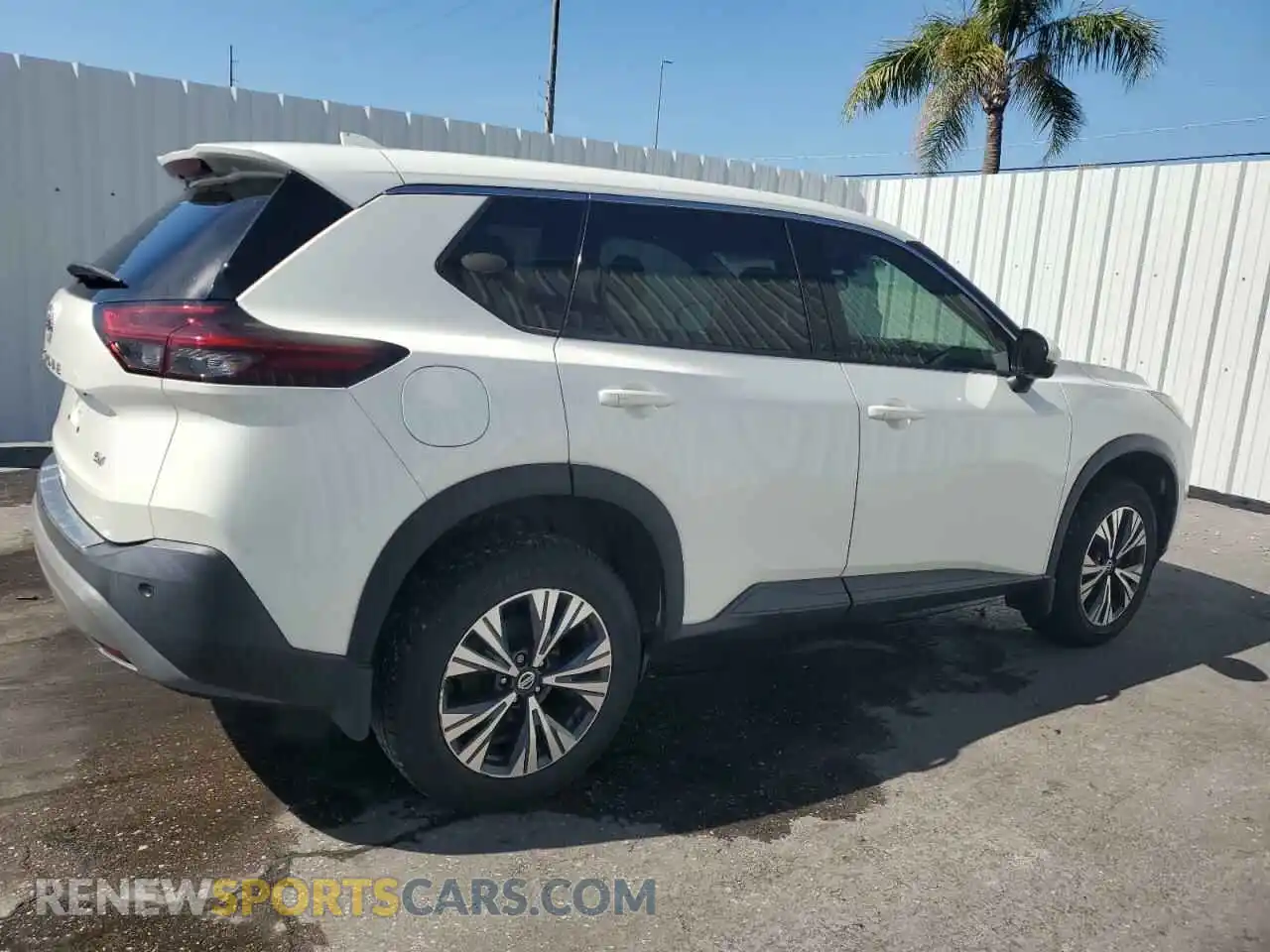 3 Фотография поврежденного автомобиля 5N1AT3BA5MC677256 NISSAN ROGUE 2021