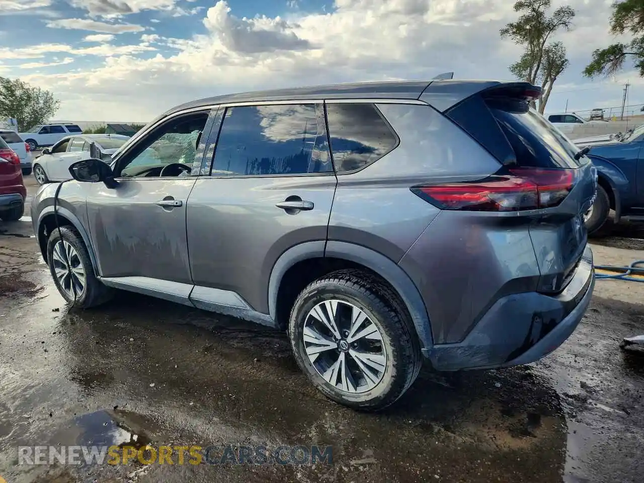 2 Photograph of a damaged car 5N1AT3BA5MC778300 NISSAN ROGUE 2021
