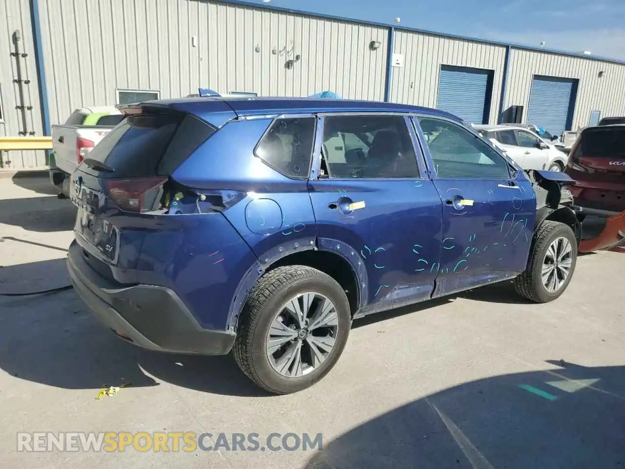 3 Photograph of a damaged car 5N1AT3BA6MC768858 NISSAN ROGUE 2021